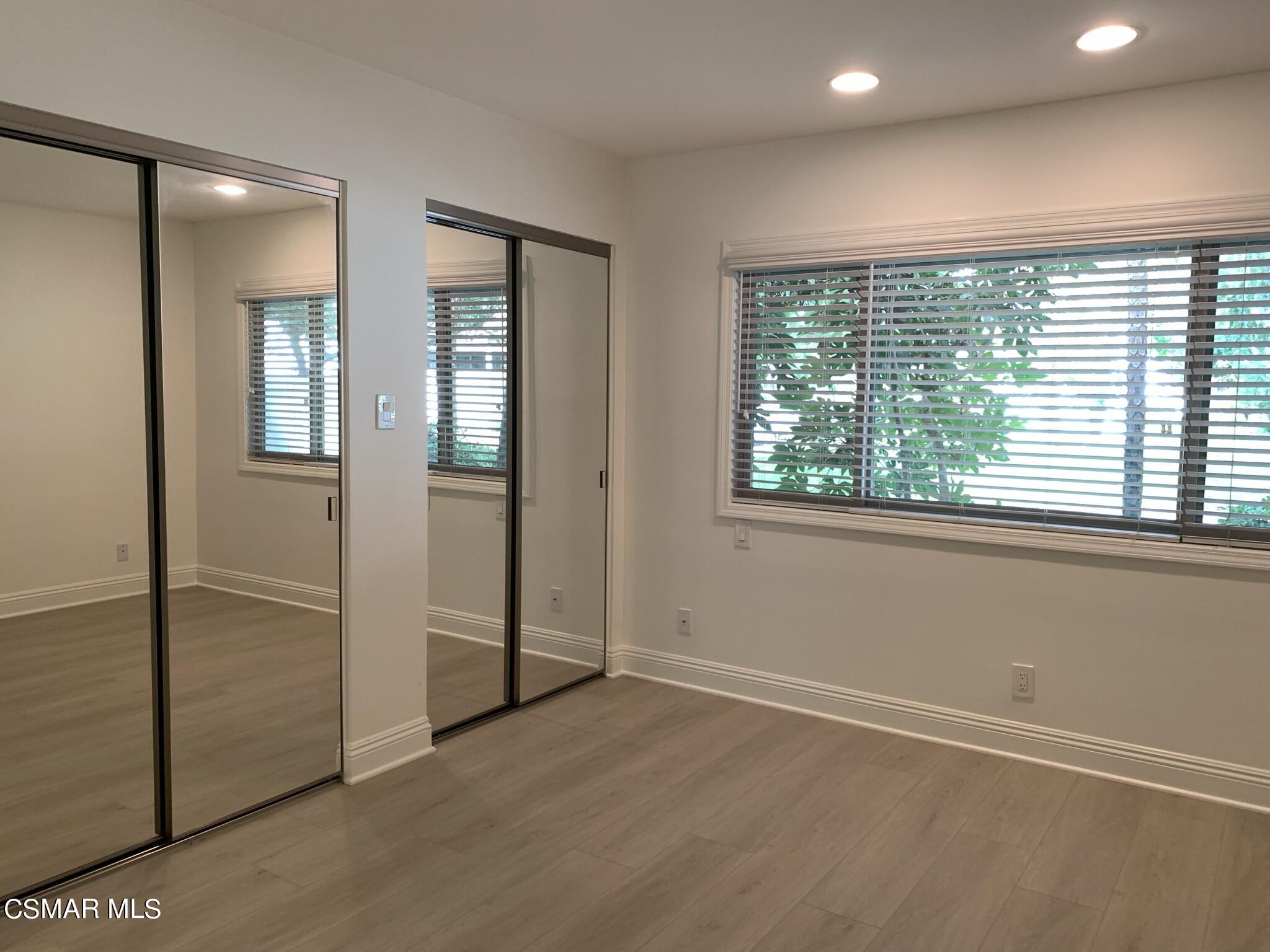 1242 Landsburn Circle