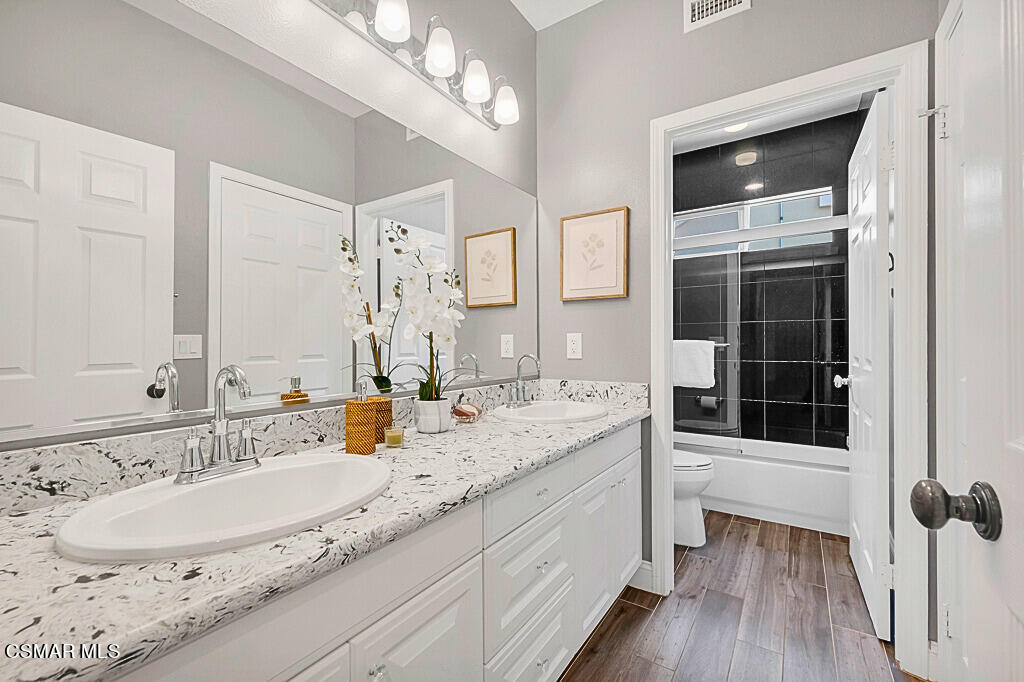 6003 Caledonia Court