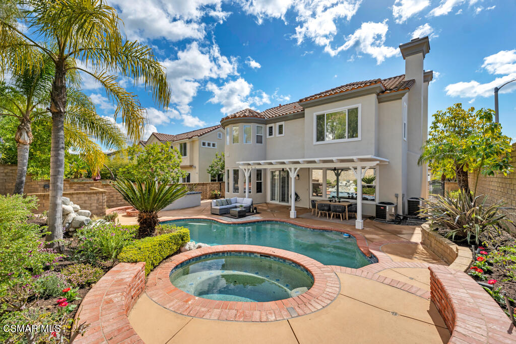 6003 Caledonia Court