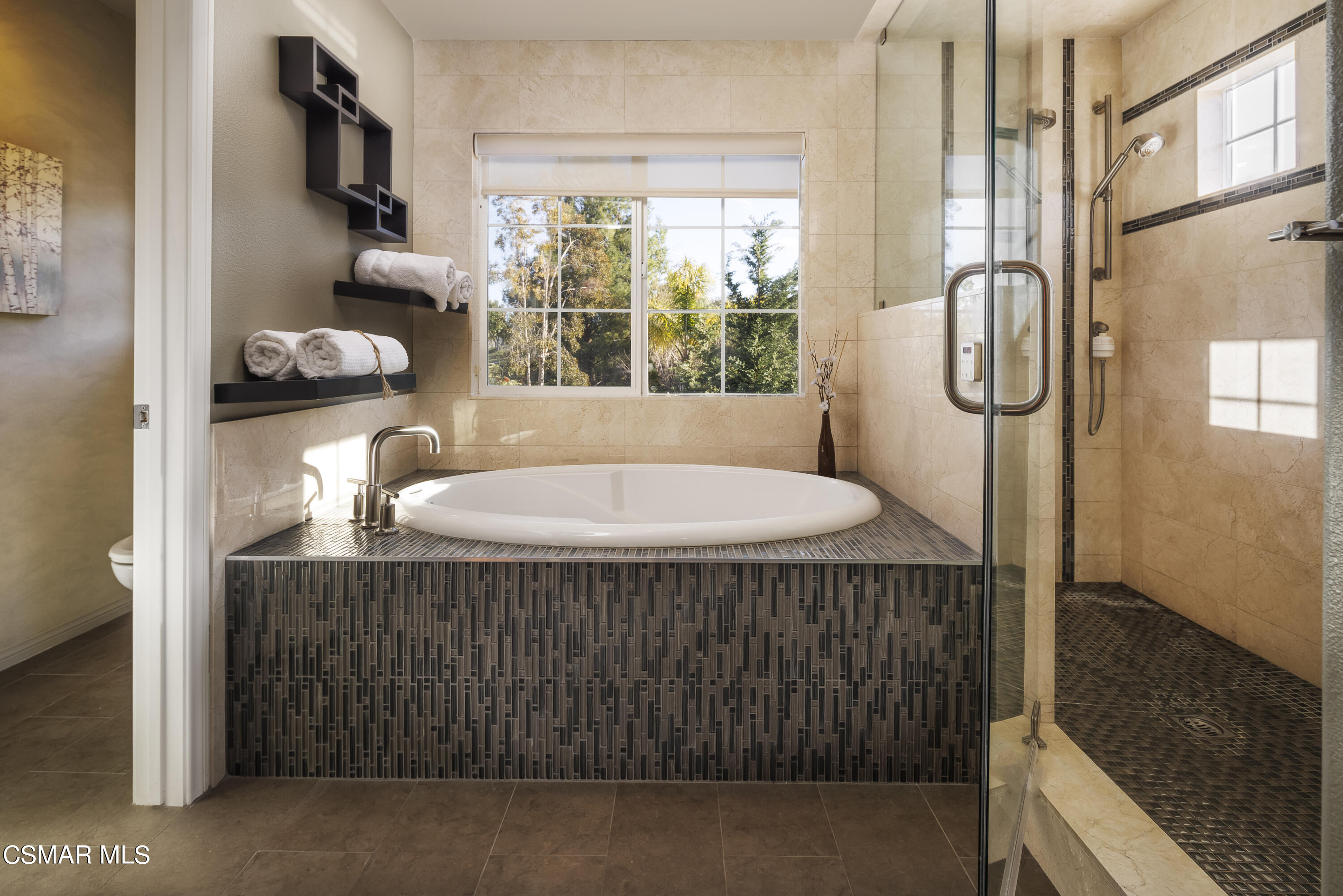 3111 Eaglewood Avenue