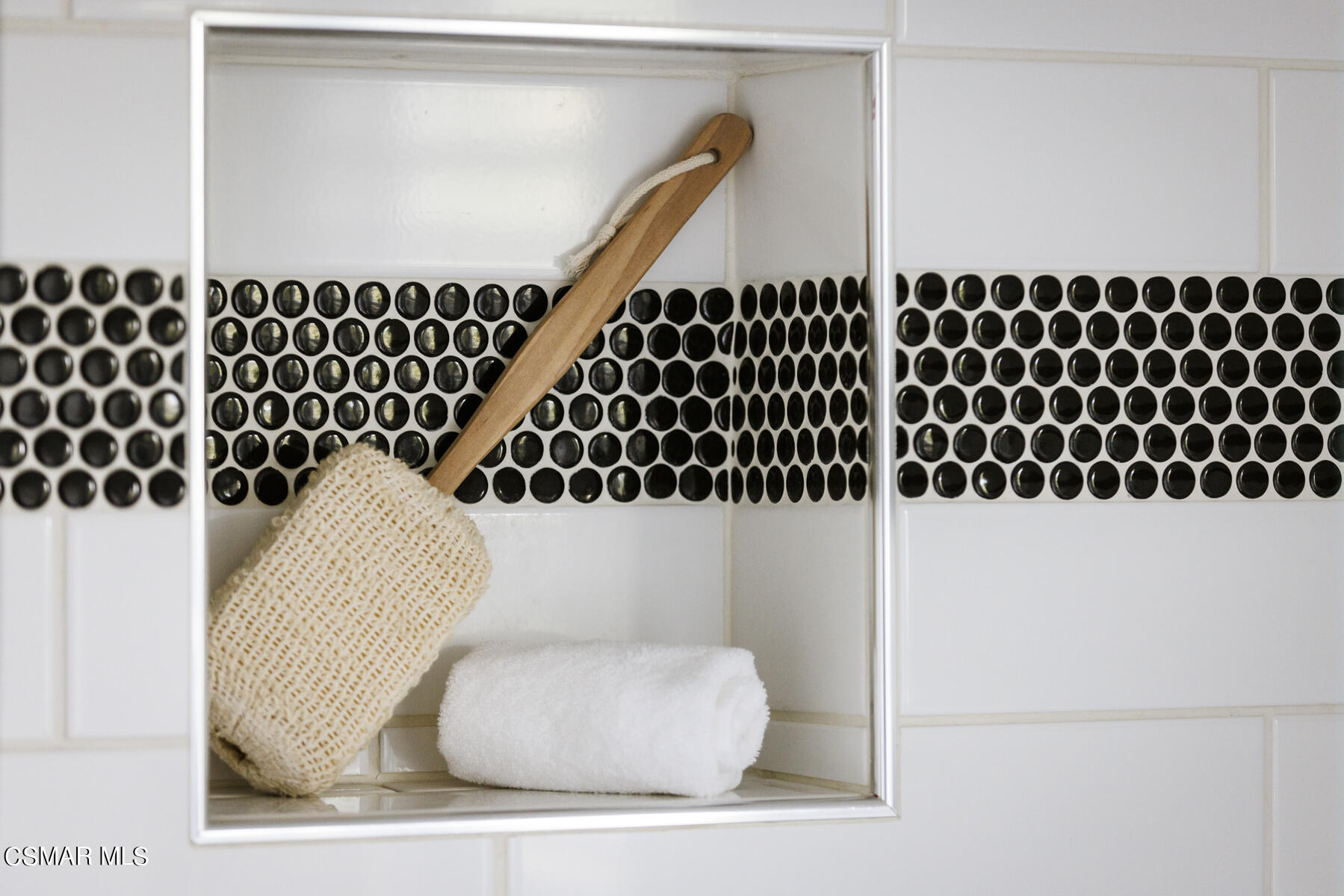 3156 Versaille Court