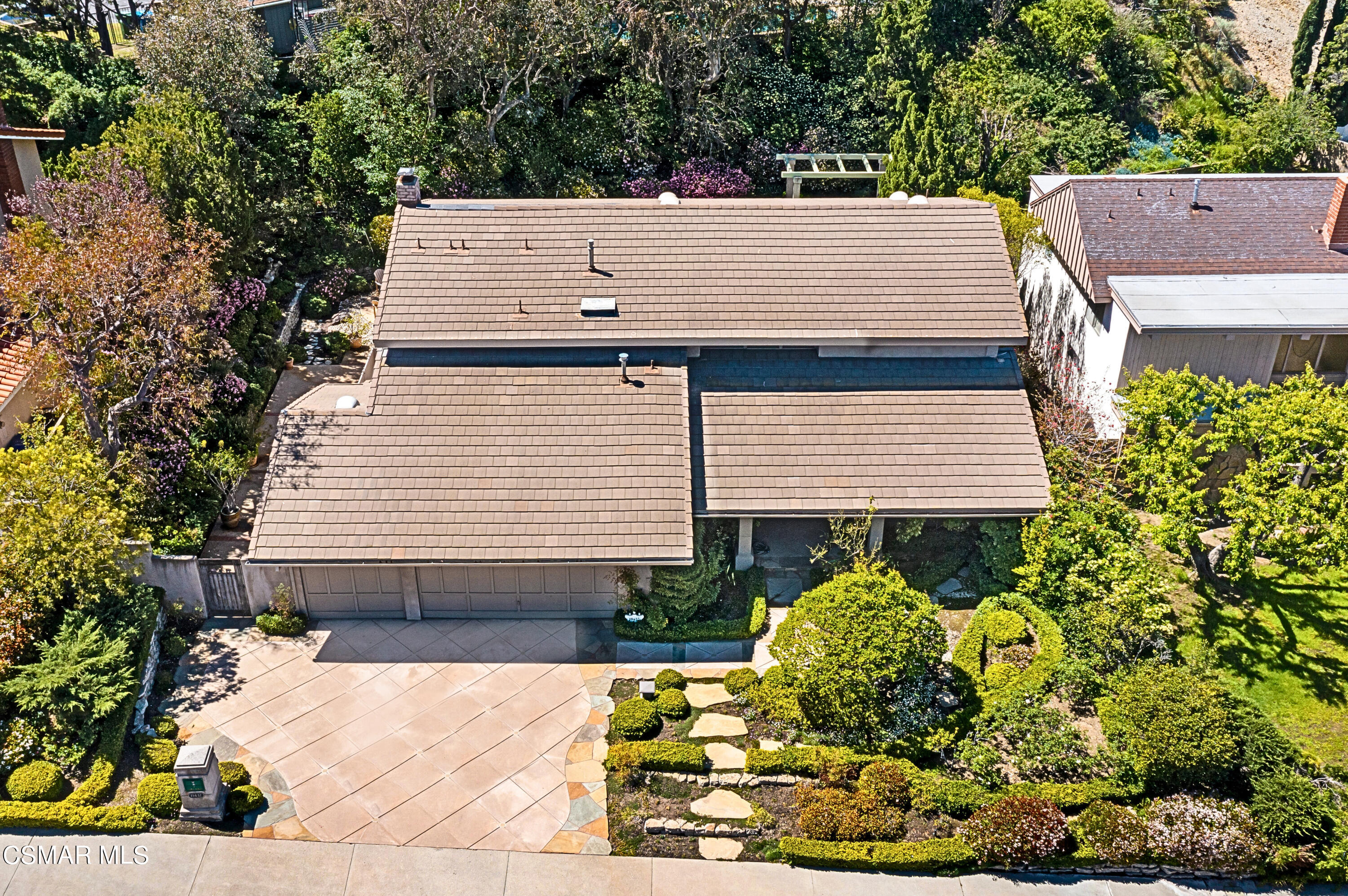 19432 Pine Valley Avenue