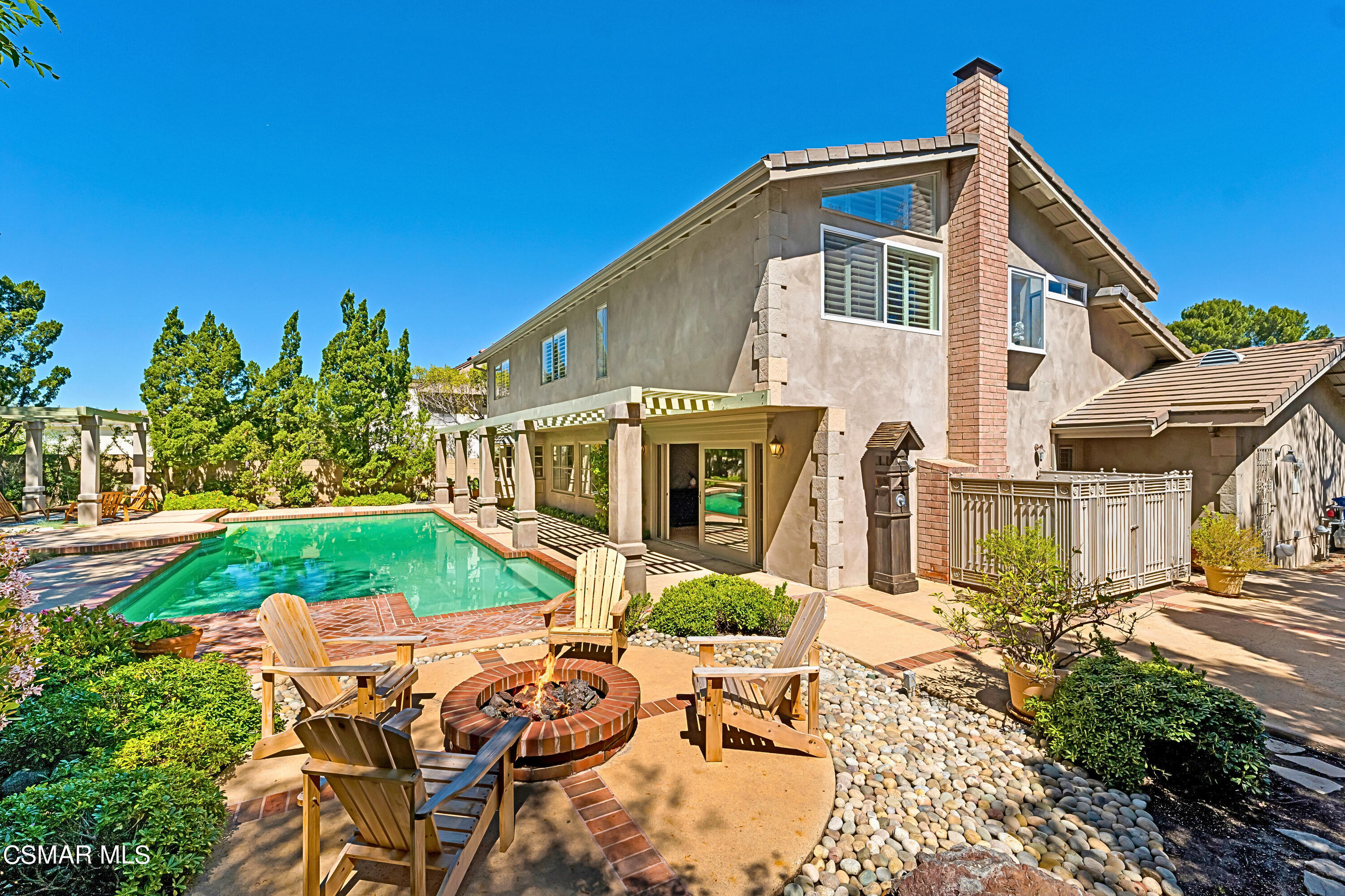 19432 Pine Valley Avenue