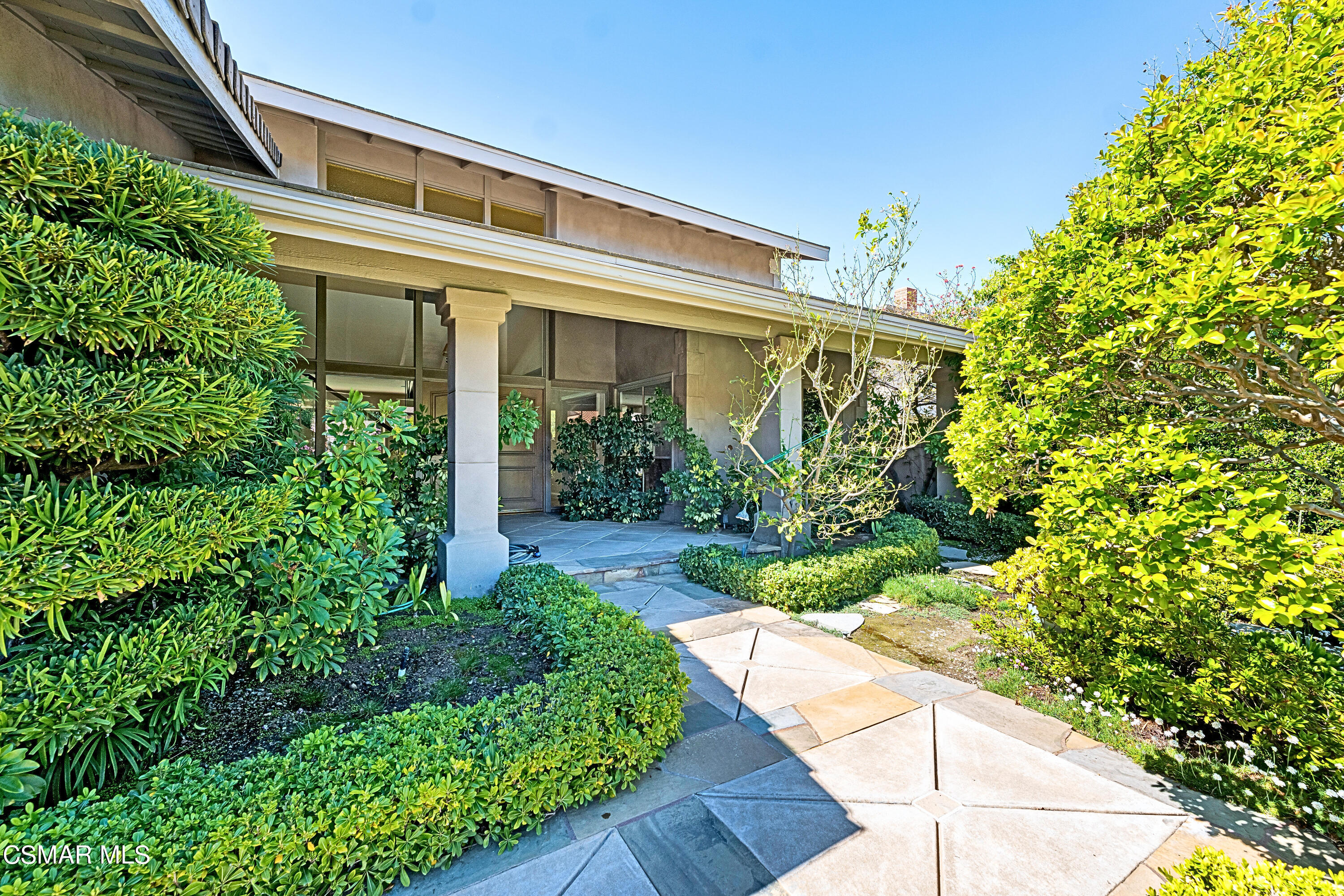 19432 Pine Valley Avenue