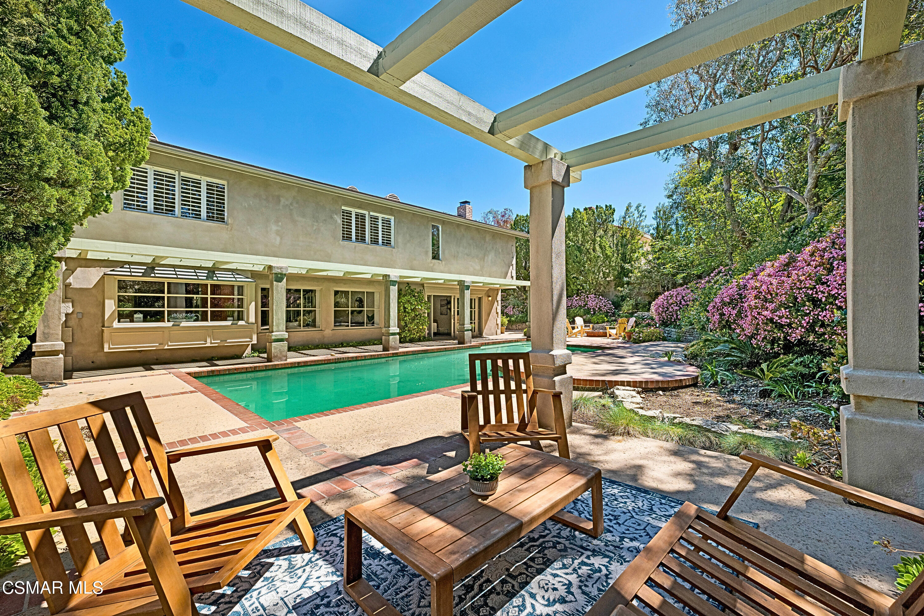 19432 Pine Valley Avenue