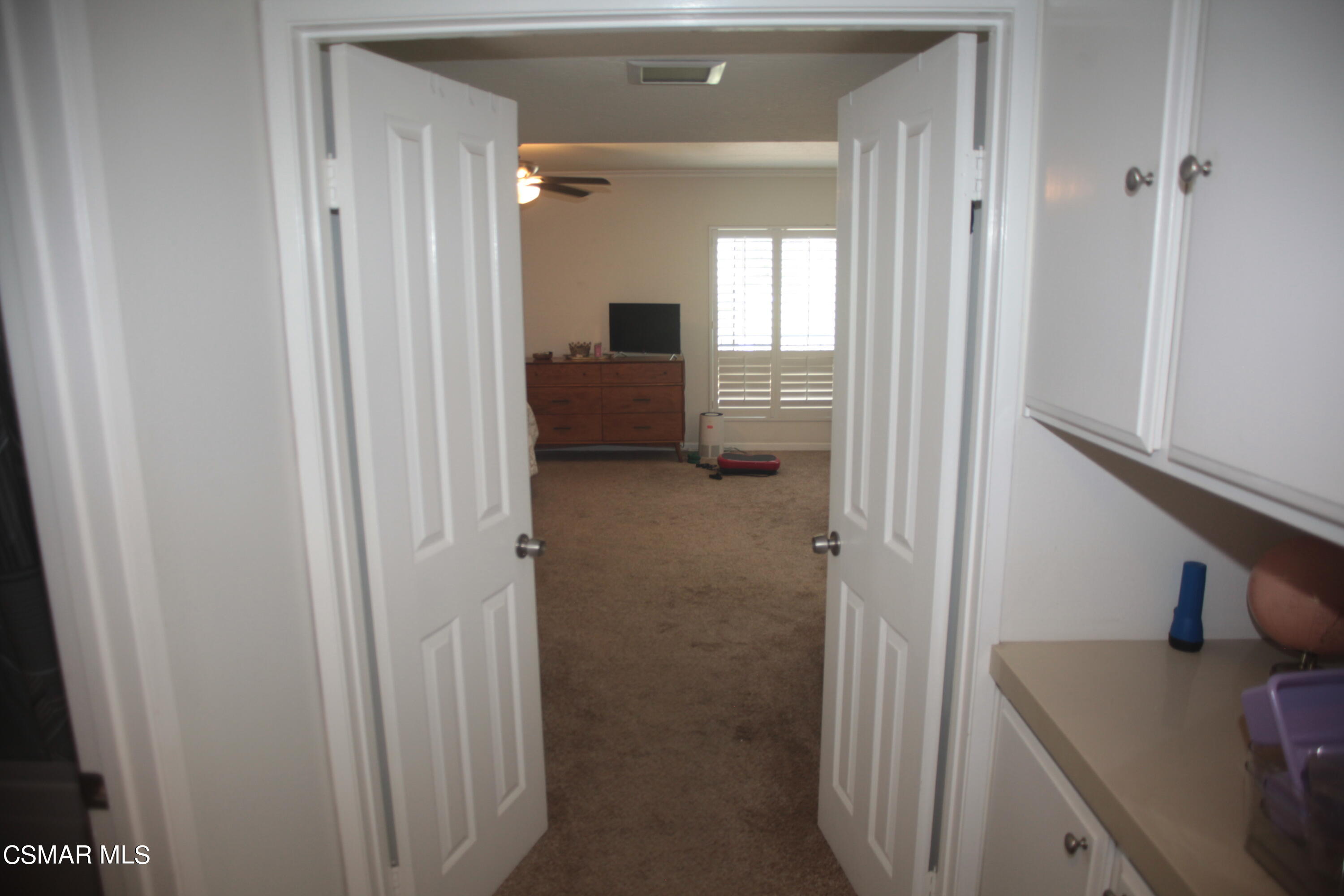 6121 Shoup Avenue, 25