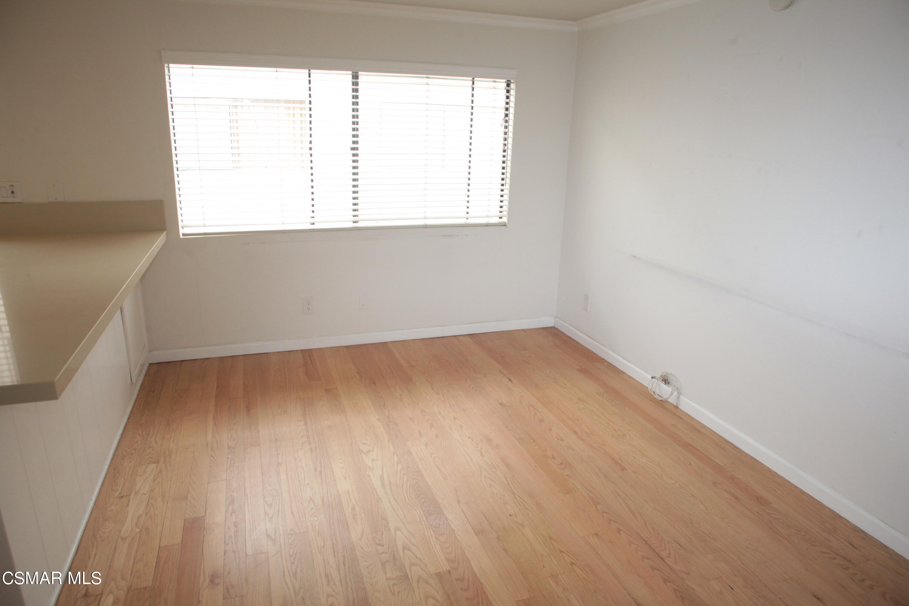 6121 Shoup Avenue, 25