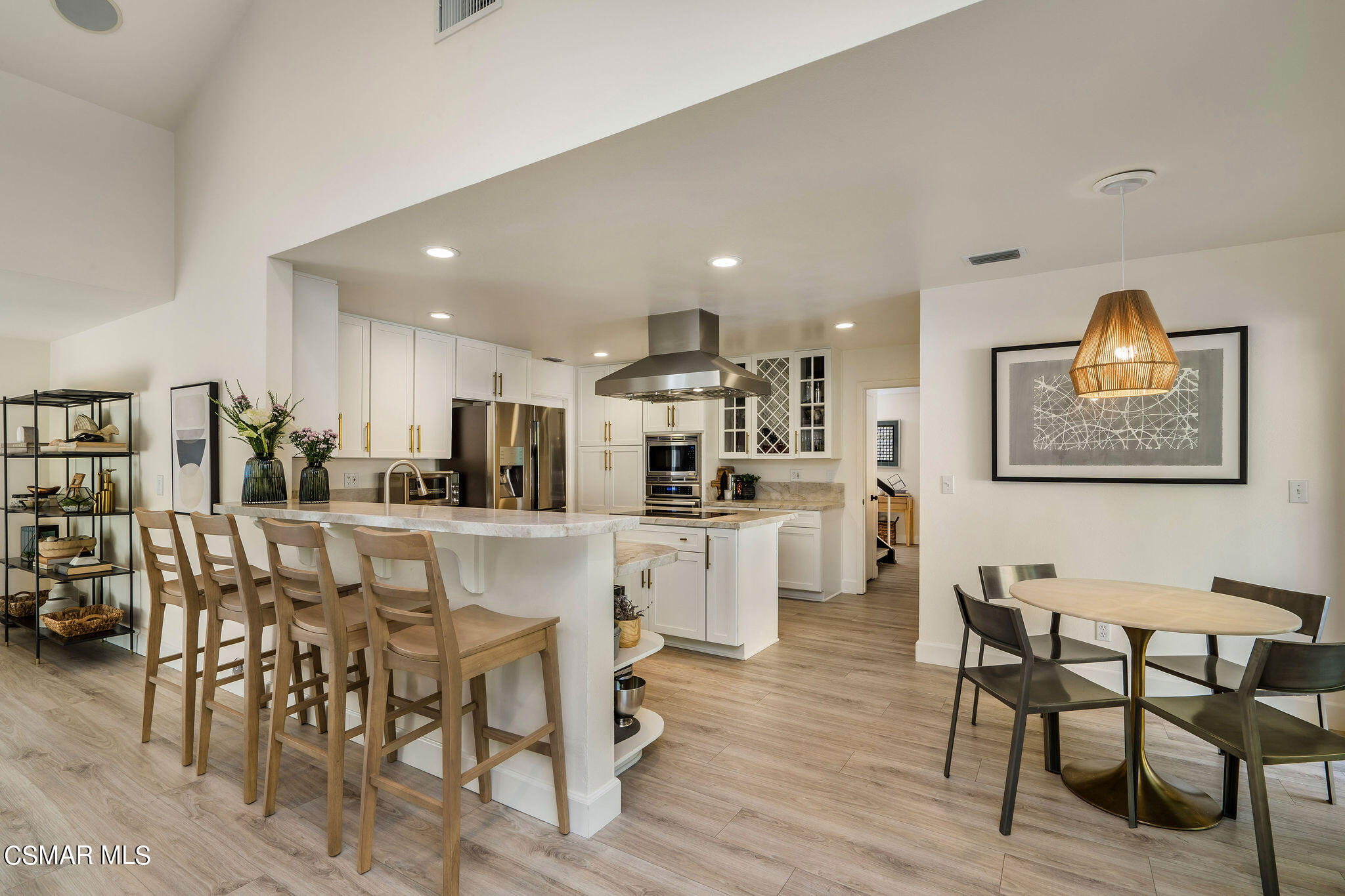 1588 Valecroft Avenue