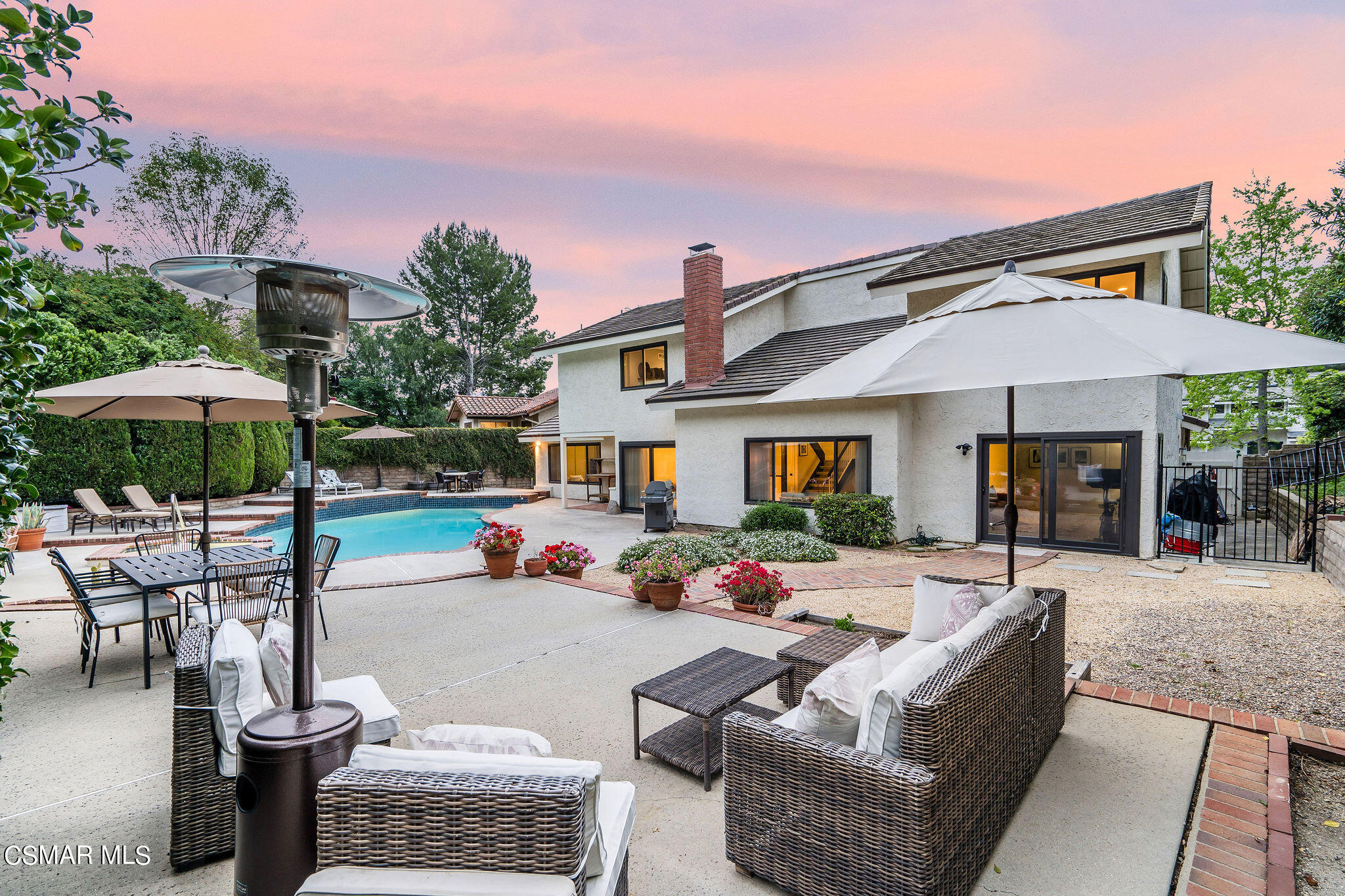 1588 Valecroft Avenue