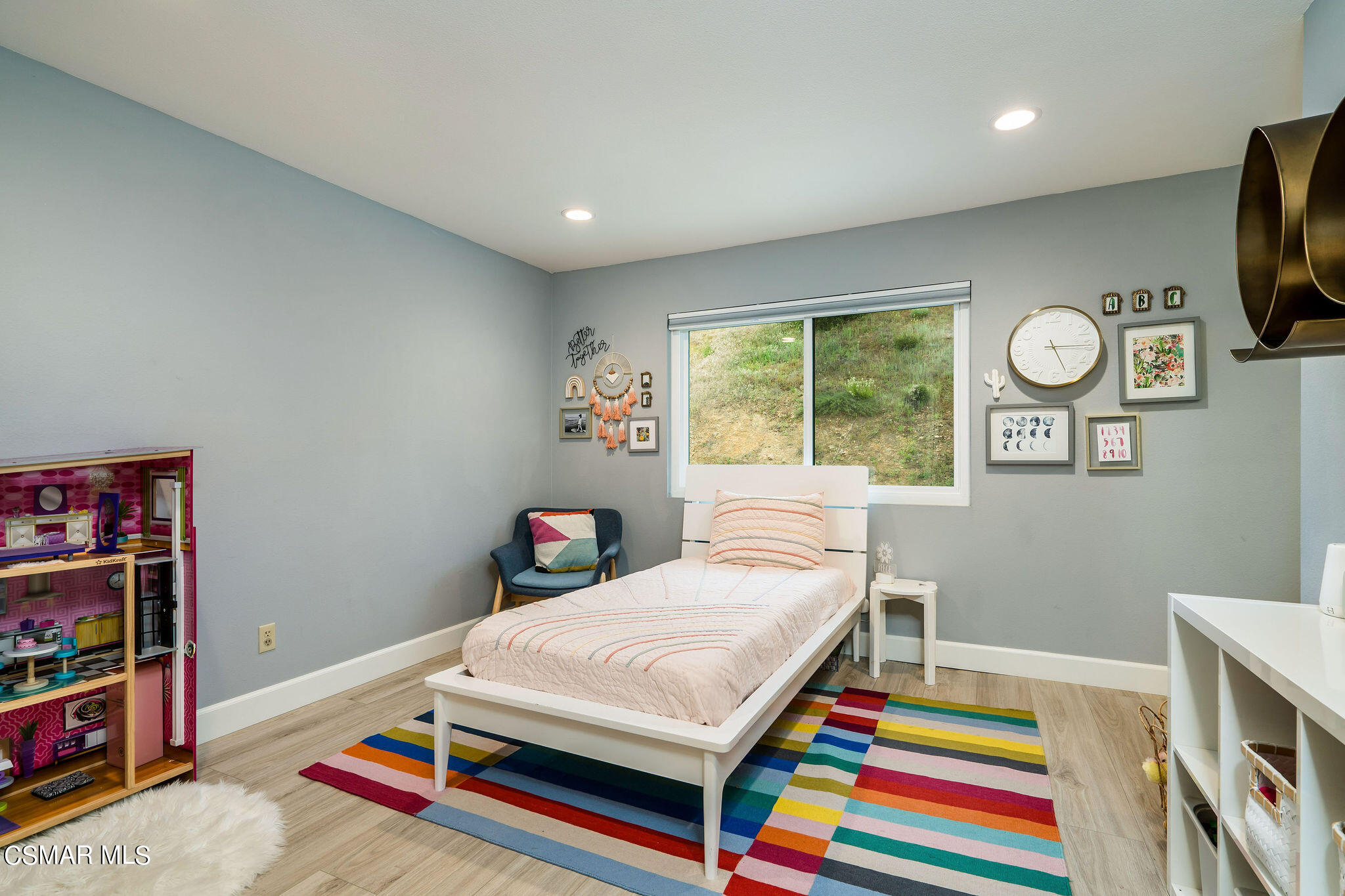 1588 Valecroft Avenue