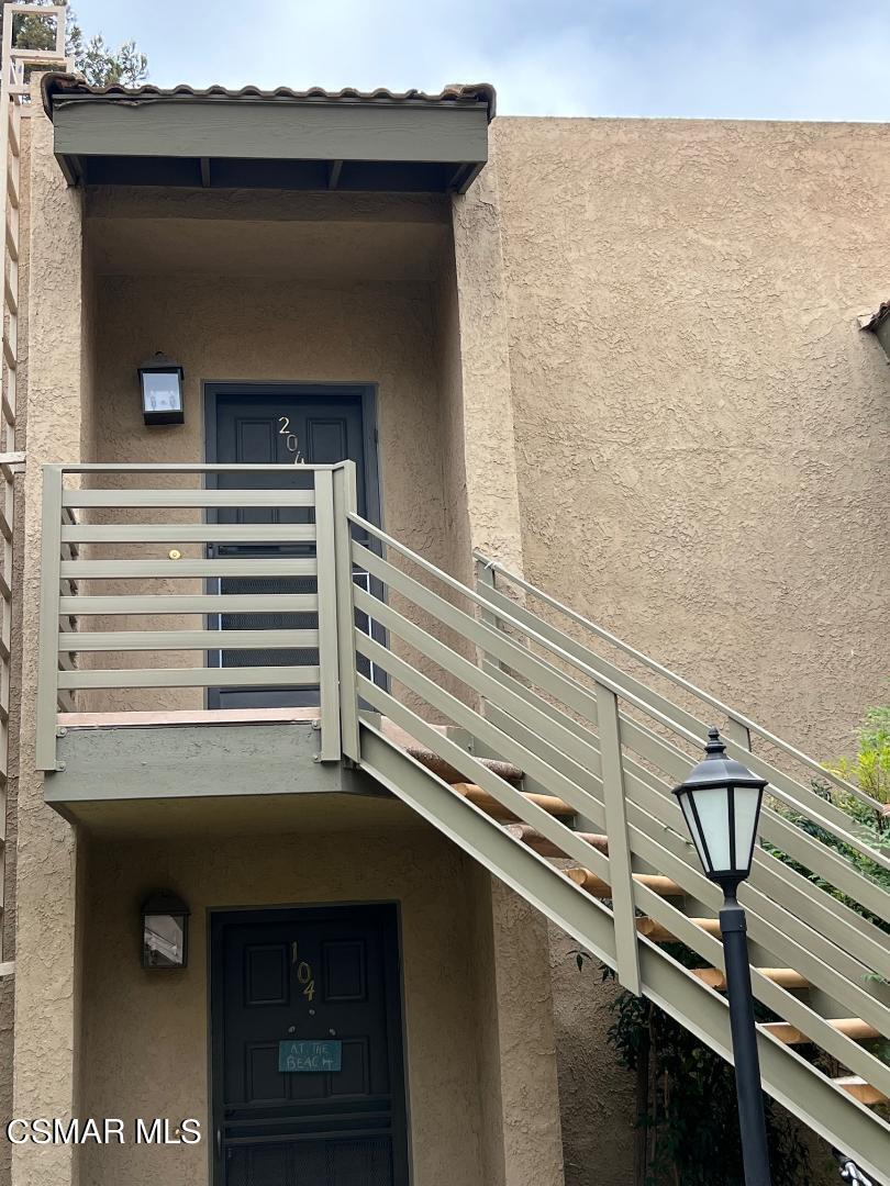 460 Arbor Lane Court, 204