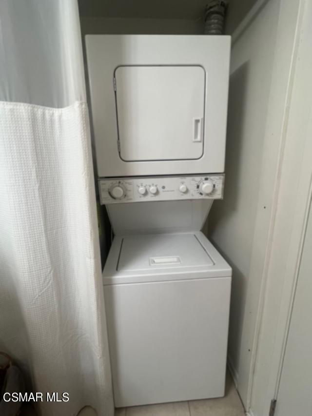 460 Arbor Lane Court, 204