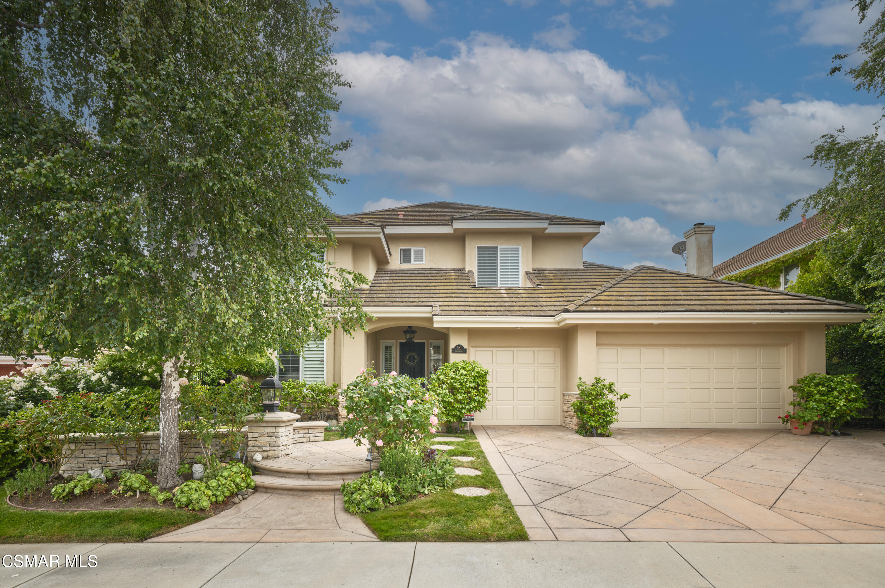 520 Ravensbury Street