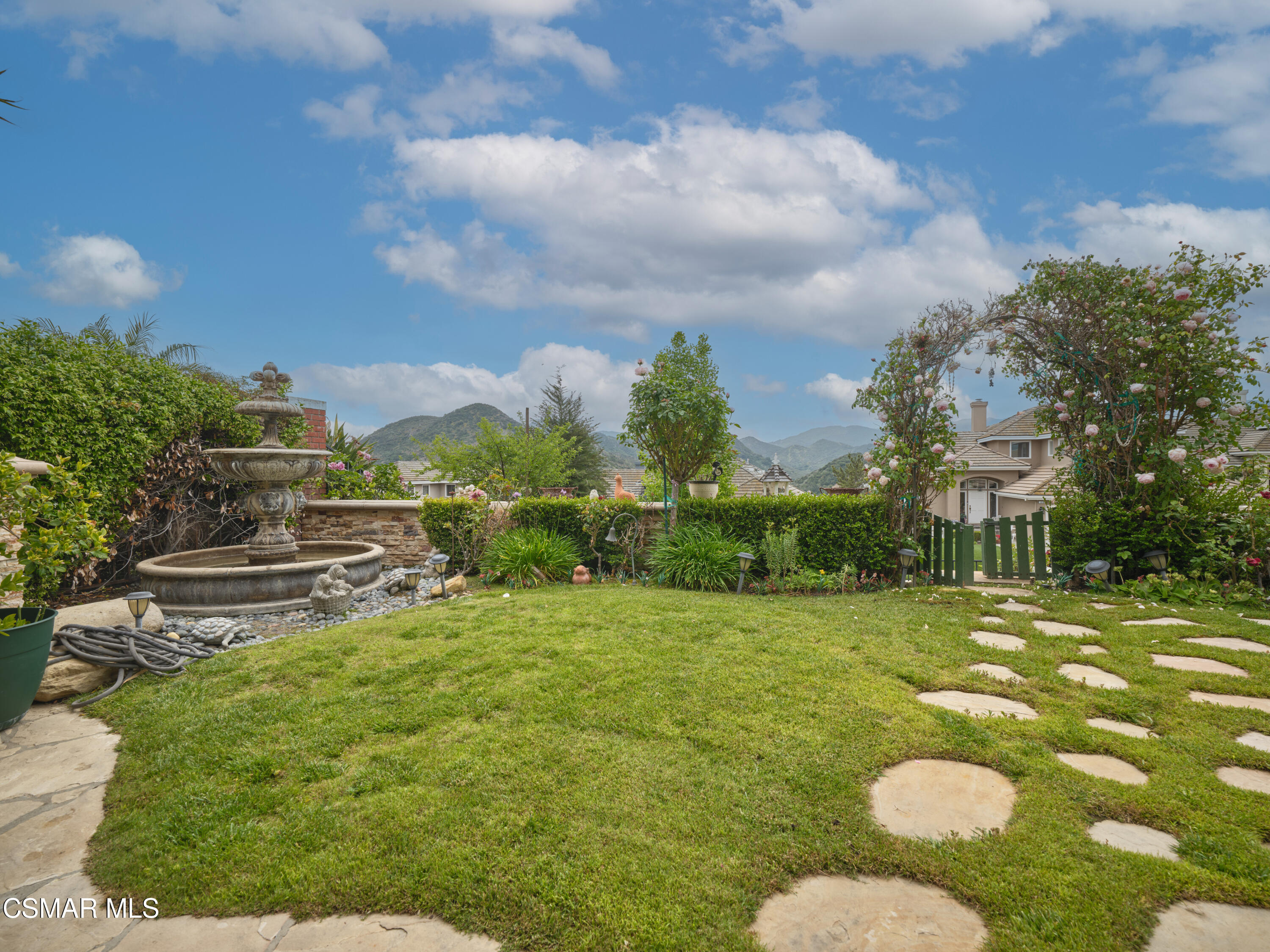 520 Ravensbury Street