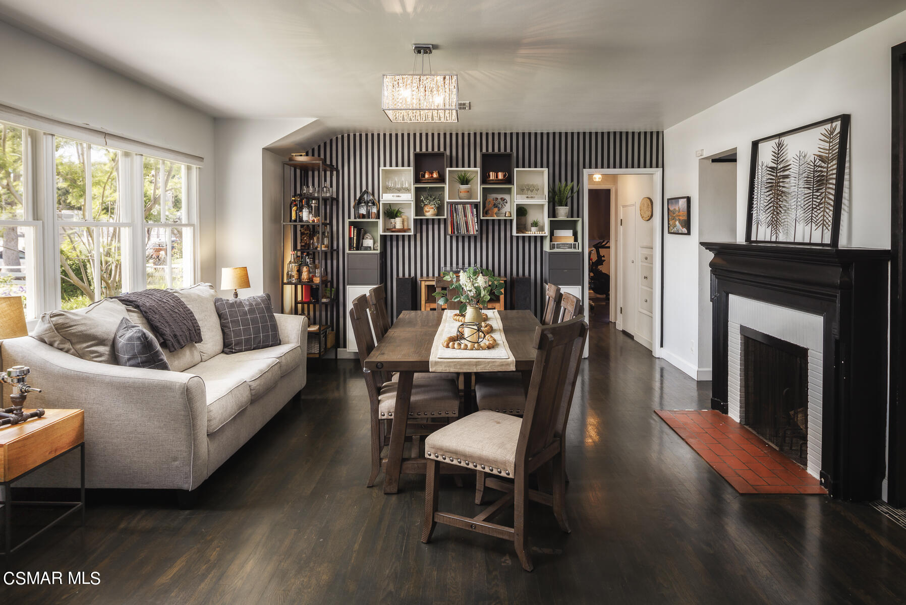 7112 Murietta Avenue