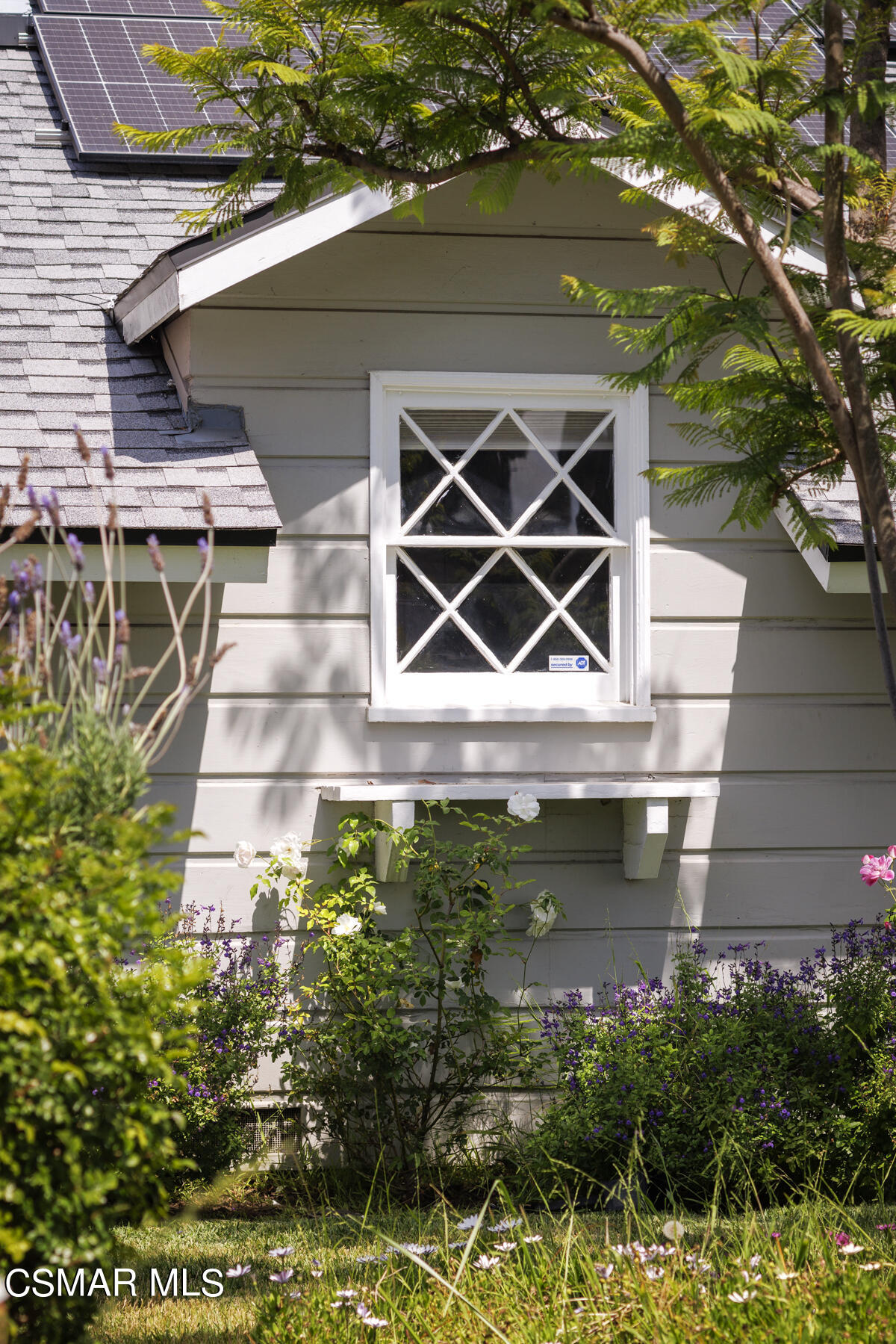 7112 Murietta Avenue