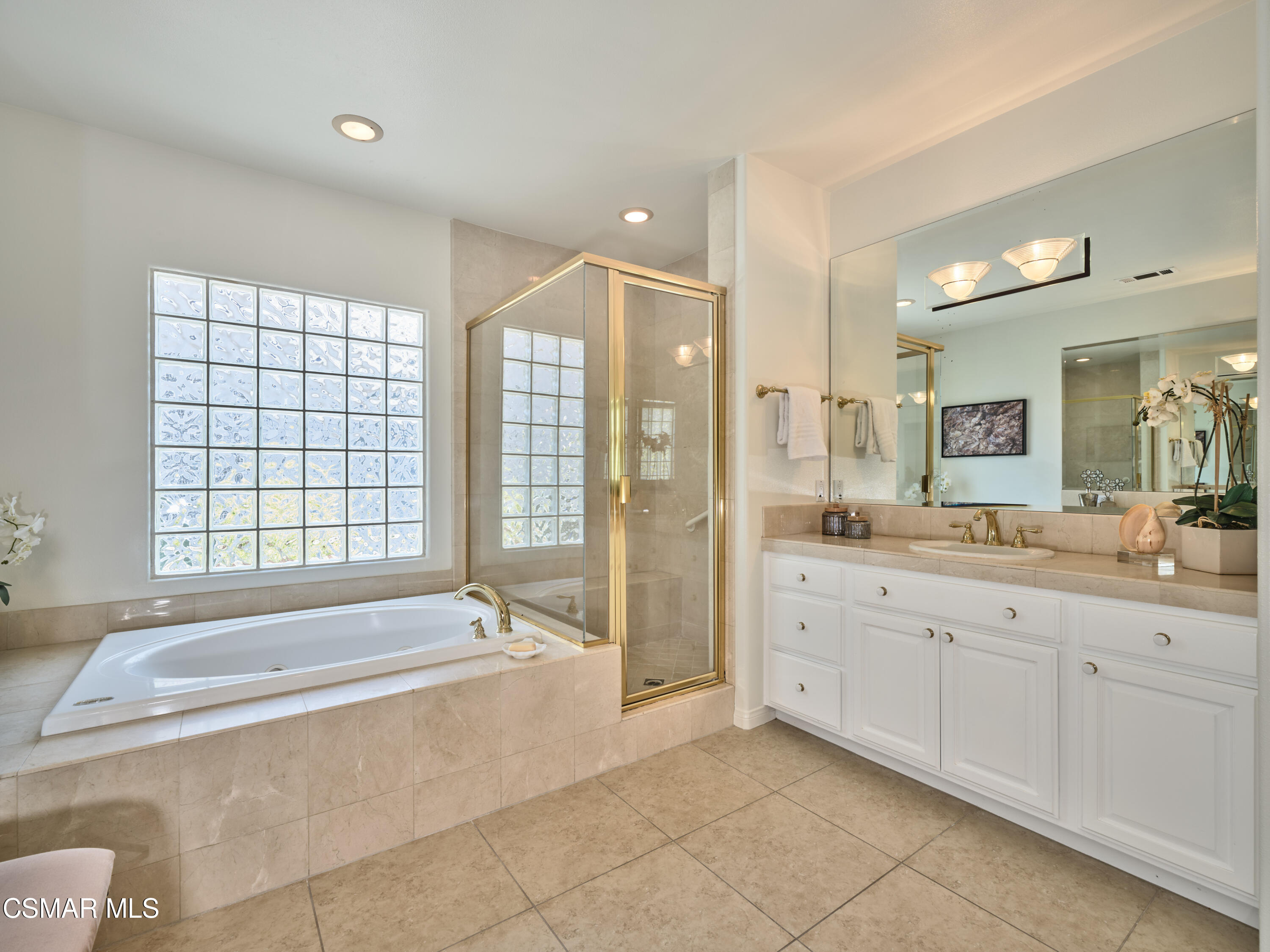 1613 Oakcottage Court