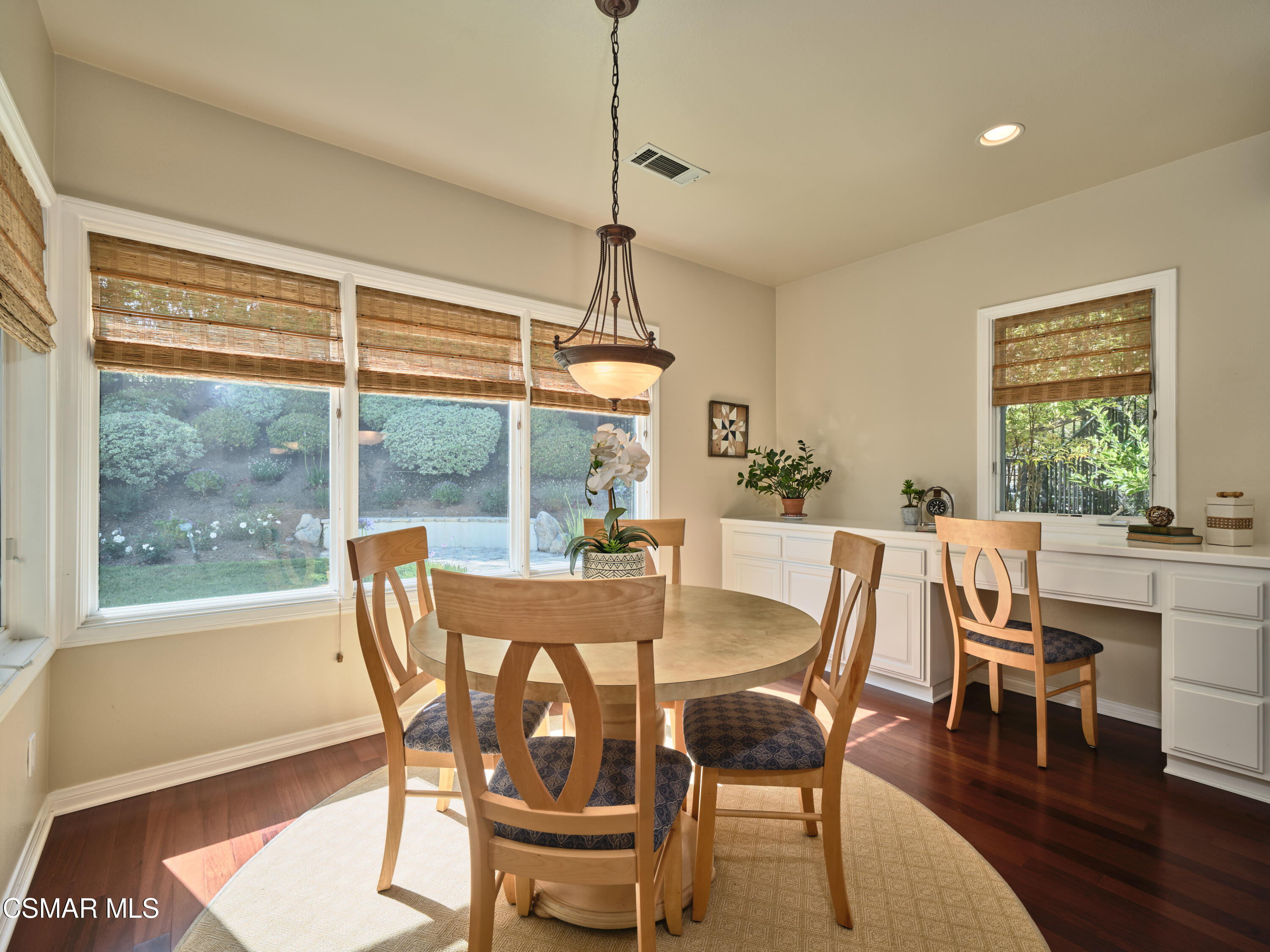 1613 Oakcottage Court