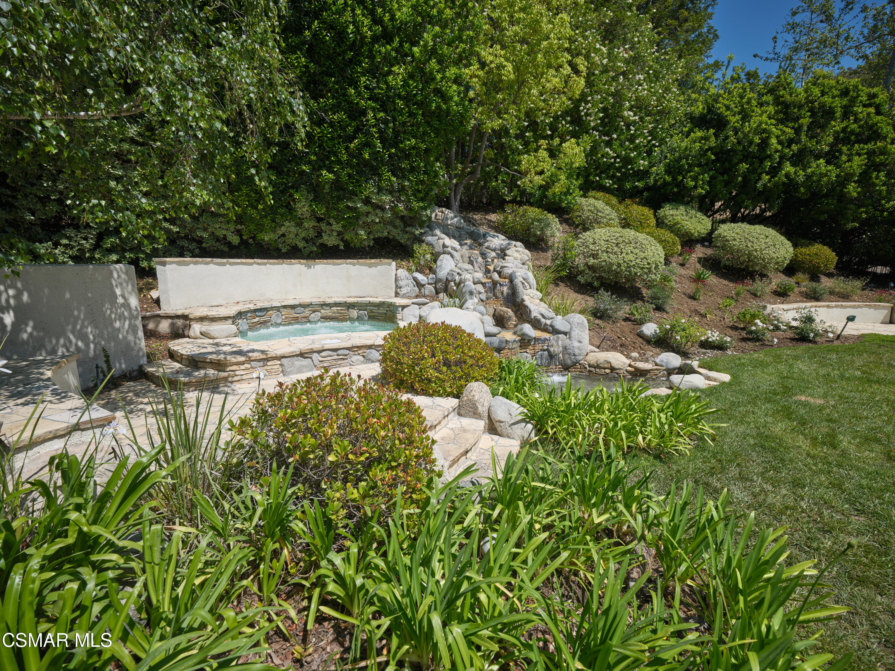 1613 Oakcottage Court