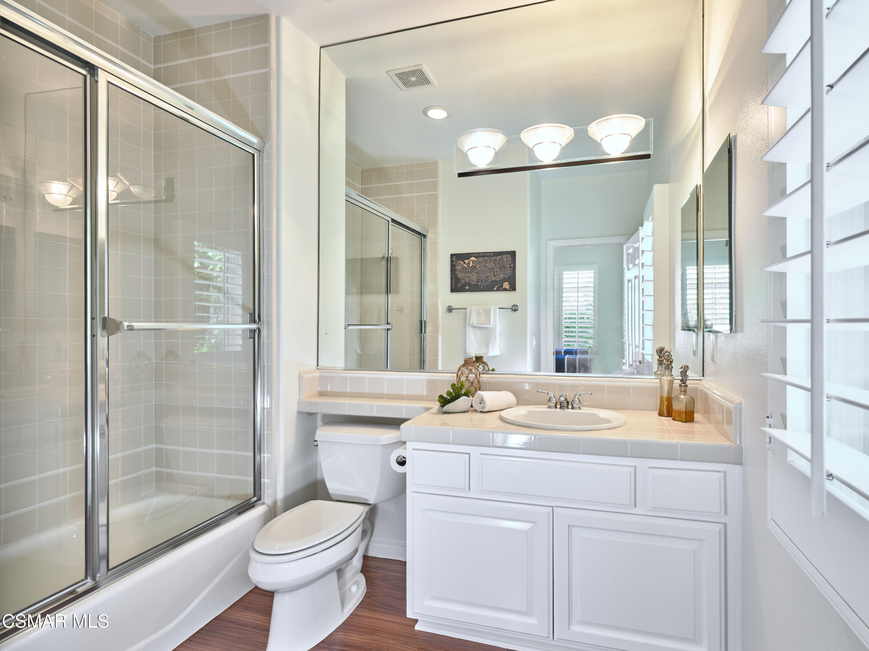 1613 Oakcottage Court