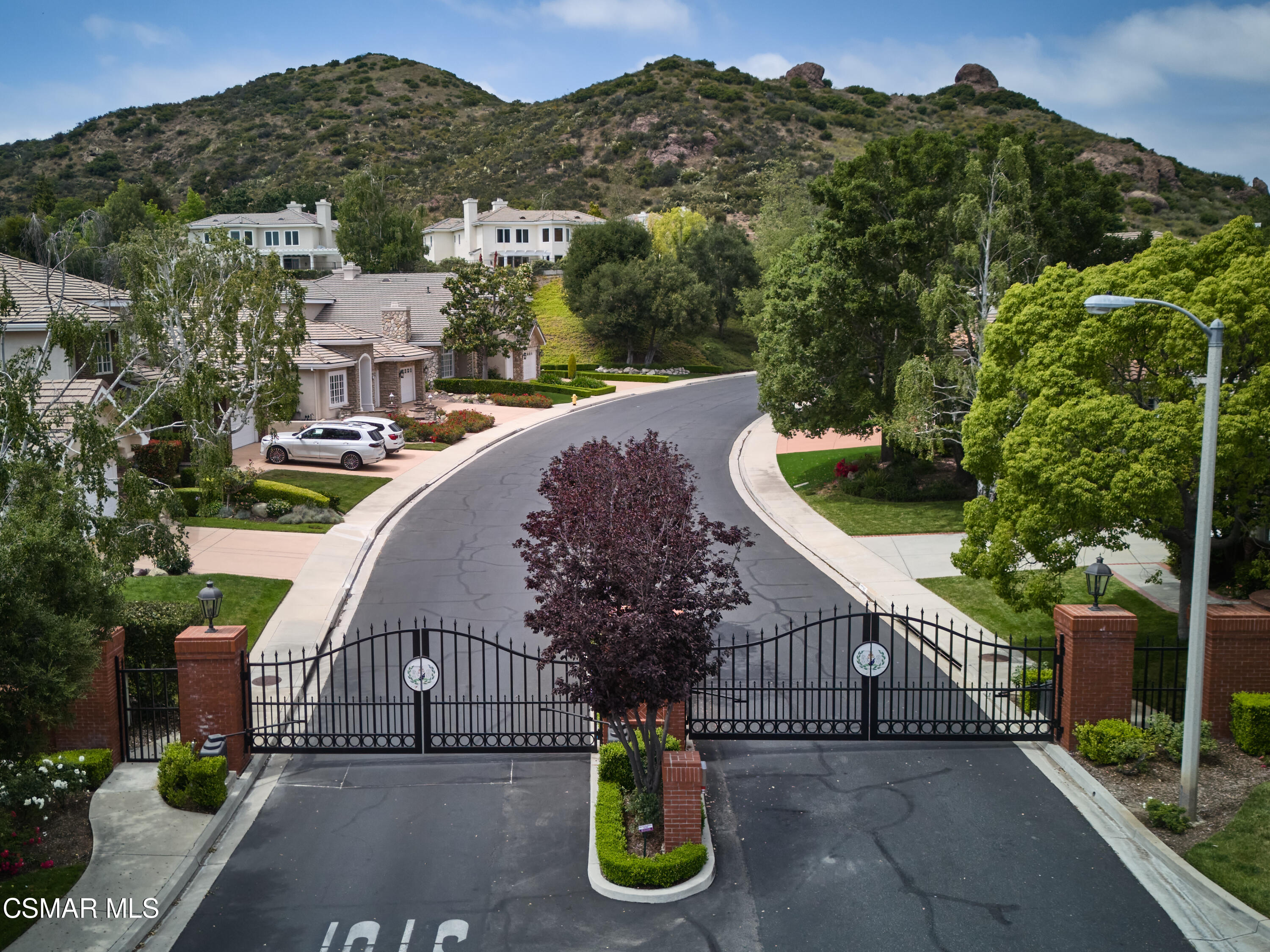 1613 Oakcottage Court