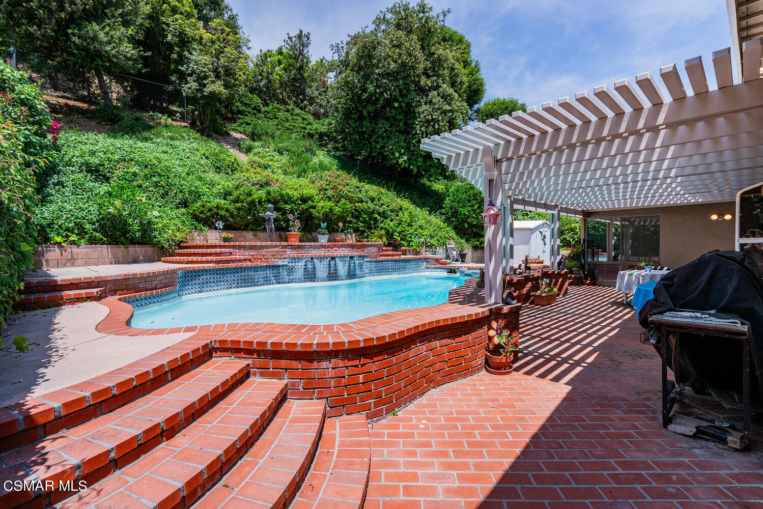 6451 Valley Circle Terrace