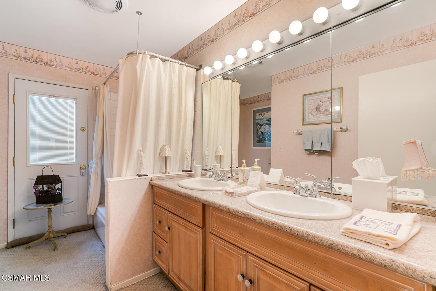 6451 Valley Circle Terrace