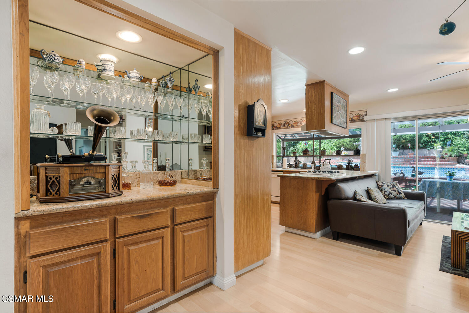 6451 Valley Circle Terrace