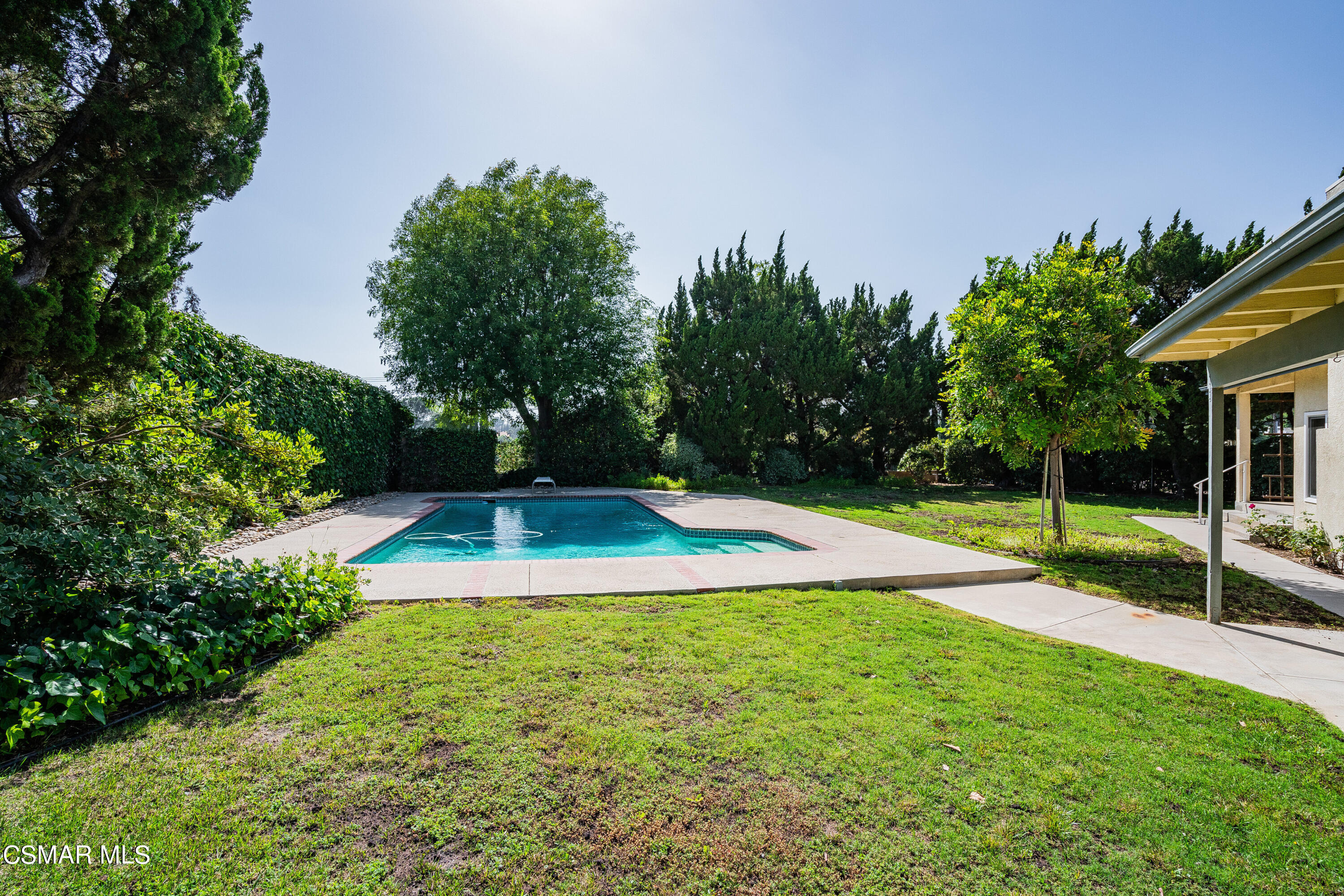 16960 Paulette Place