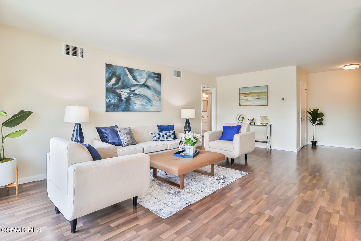 702 Park Avenue, 304