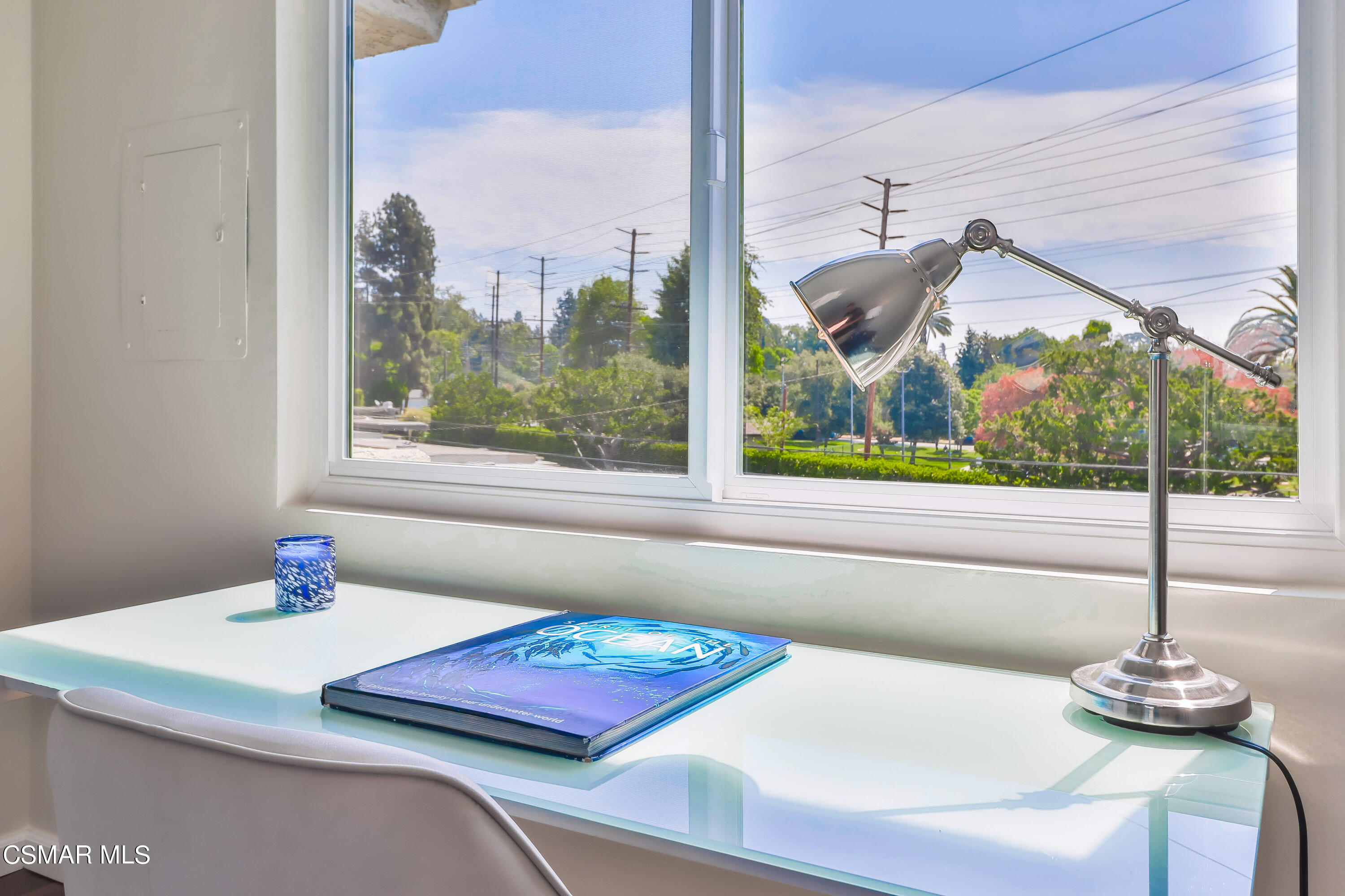 702 Park Avenue, 304