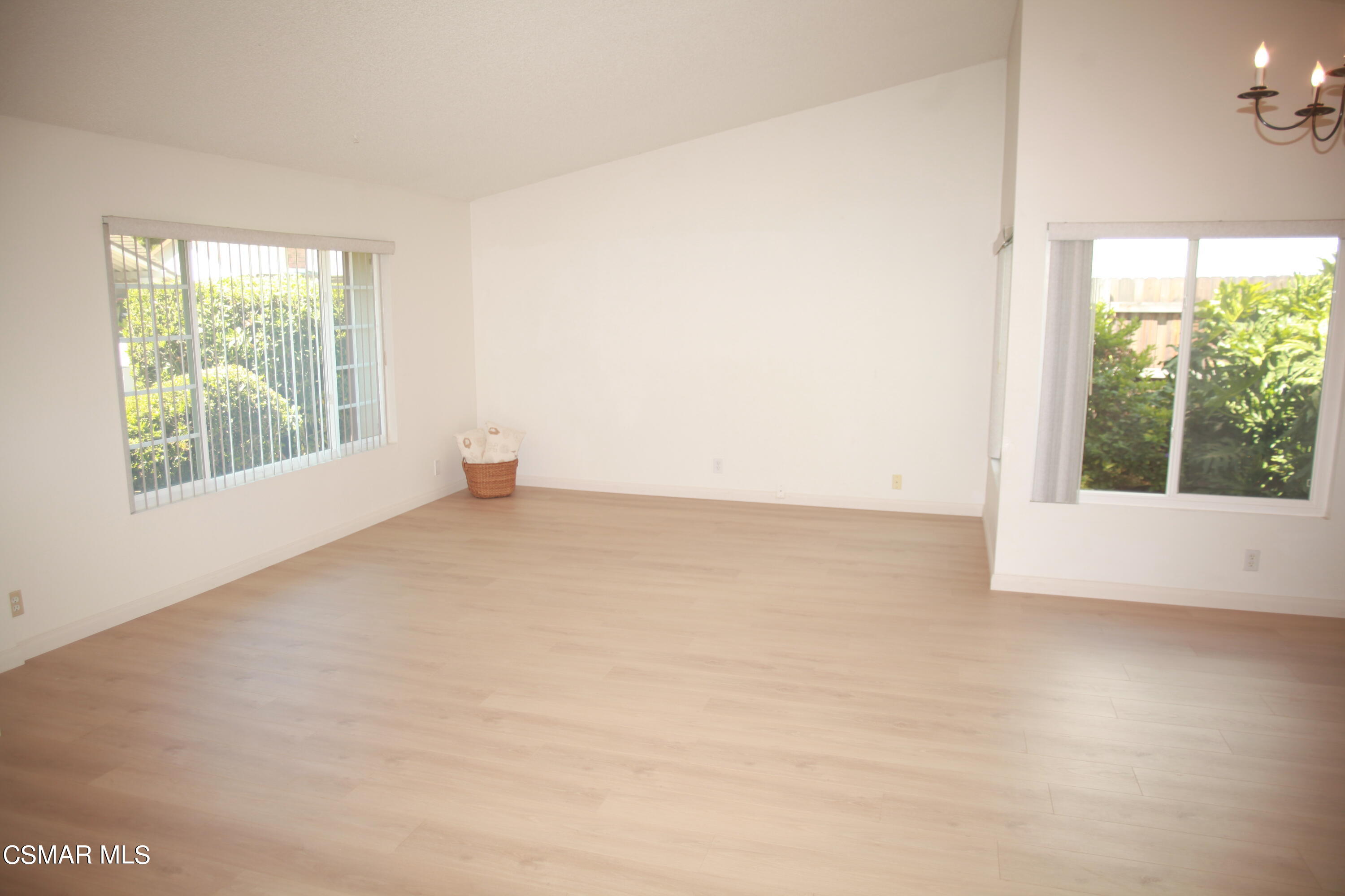 3861 Coronado Circle