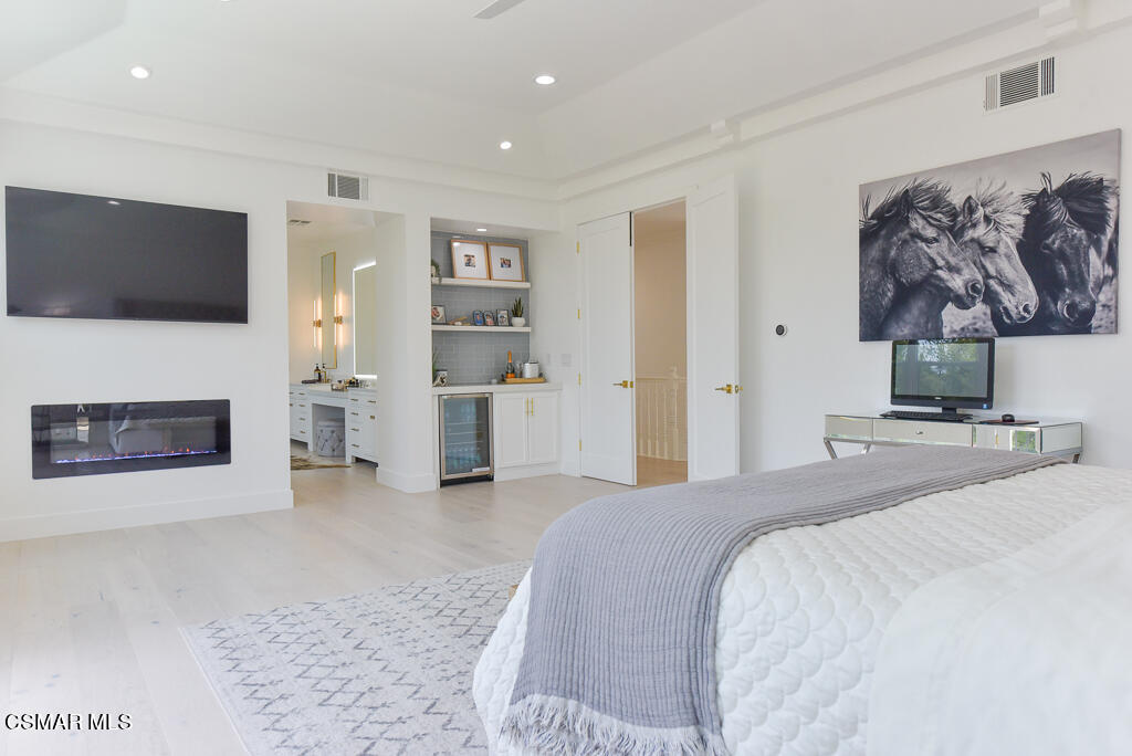 3714 Avenida Callada