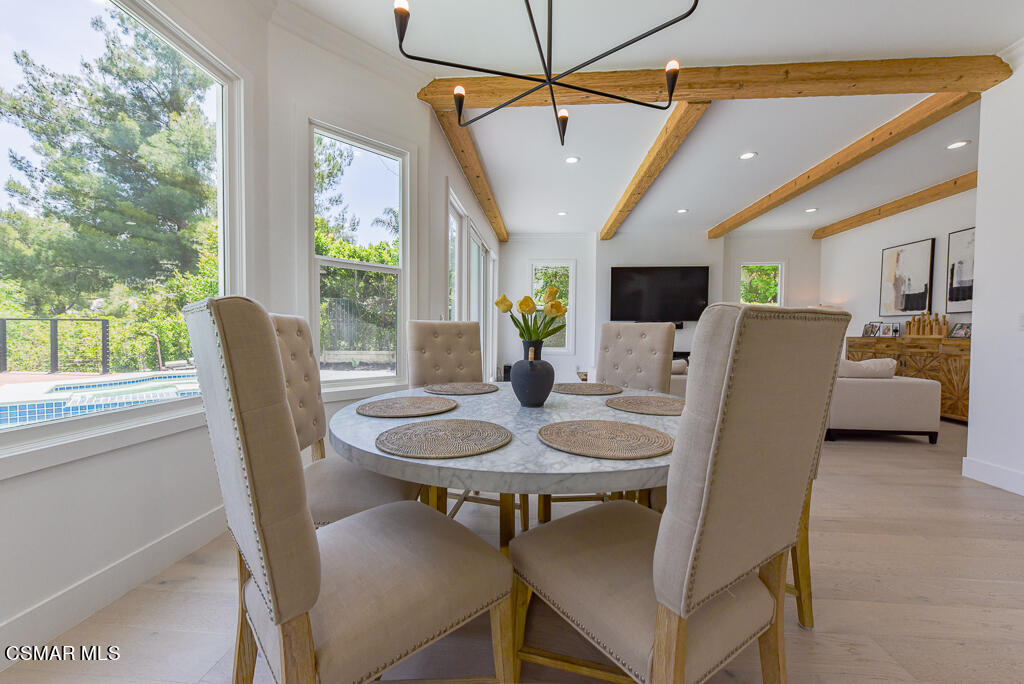 3714 Avenida Callada