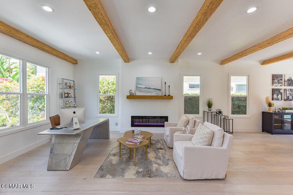 3714 Avenida Callada