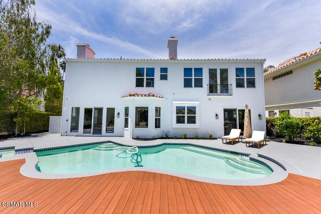 3714 Avenida Callada