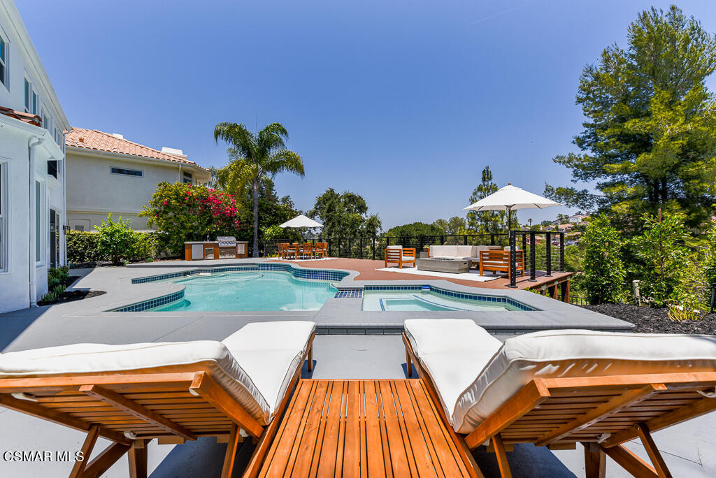 3714 Avenida Callada