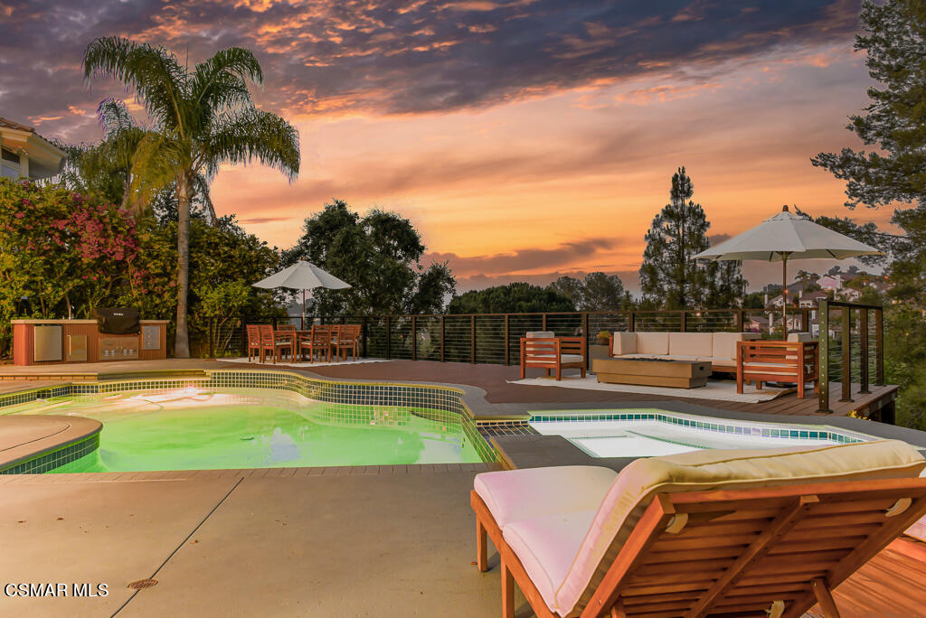 3714 Avenida Callada