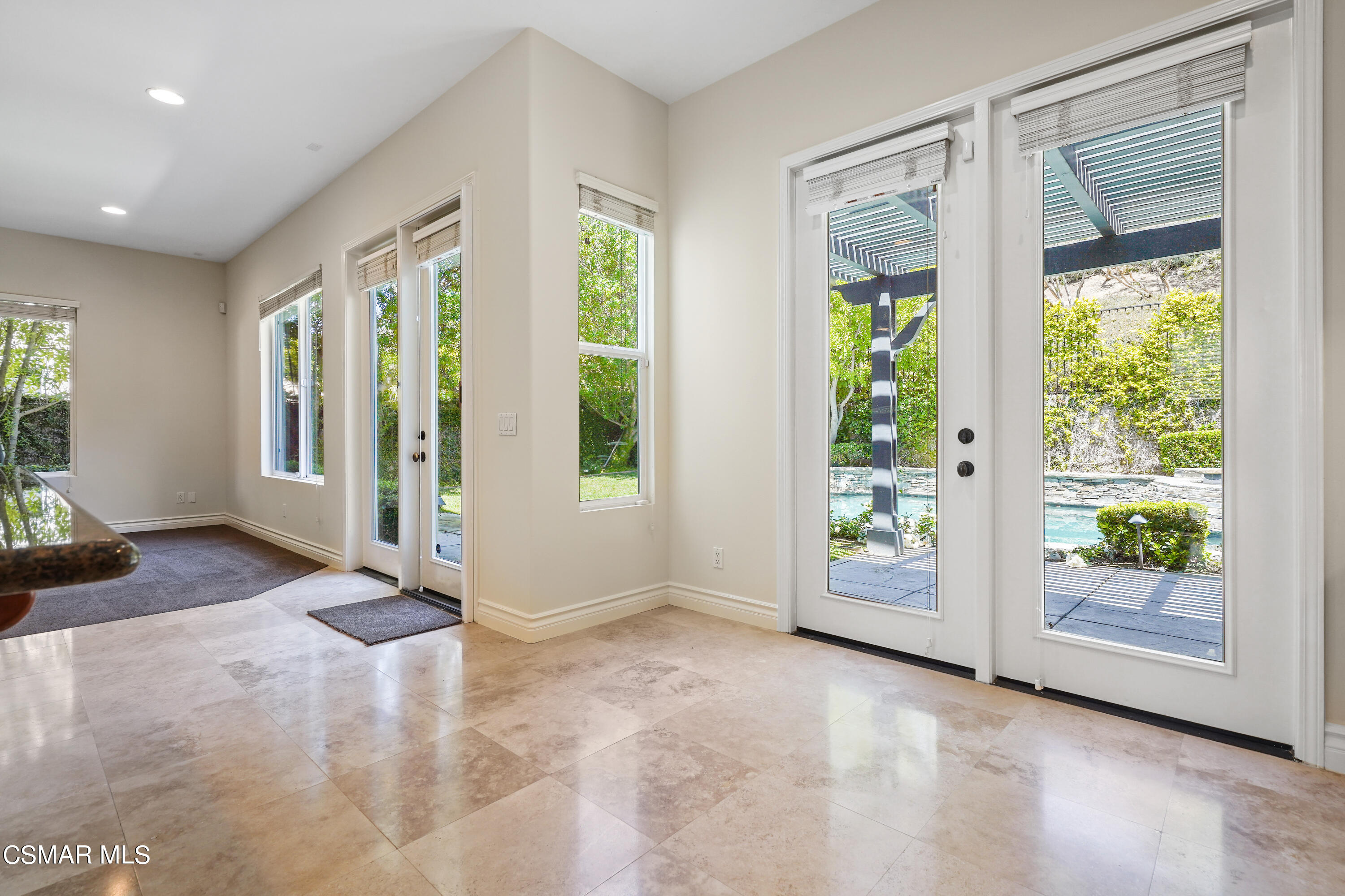 6077 Mandeville Place