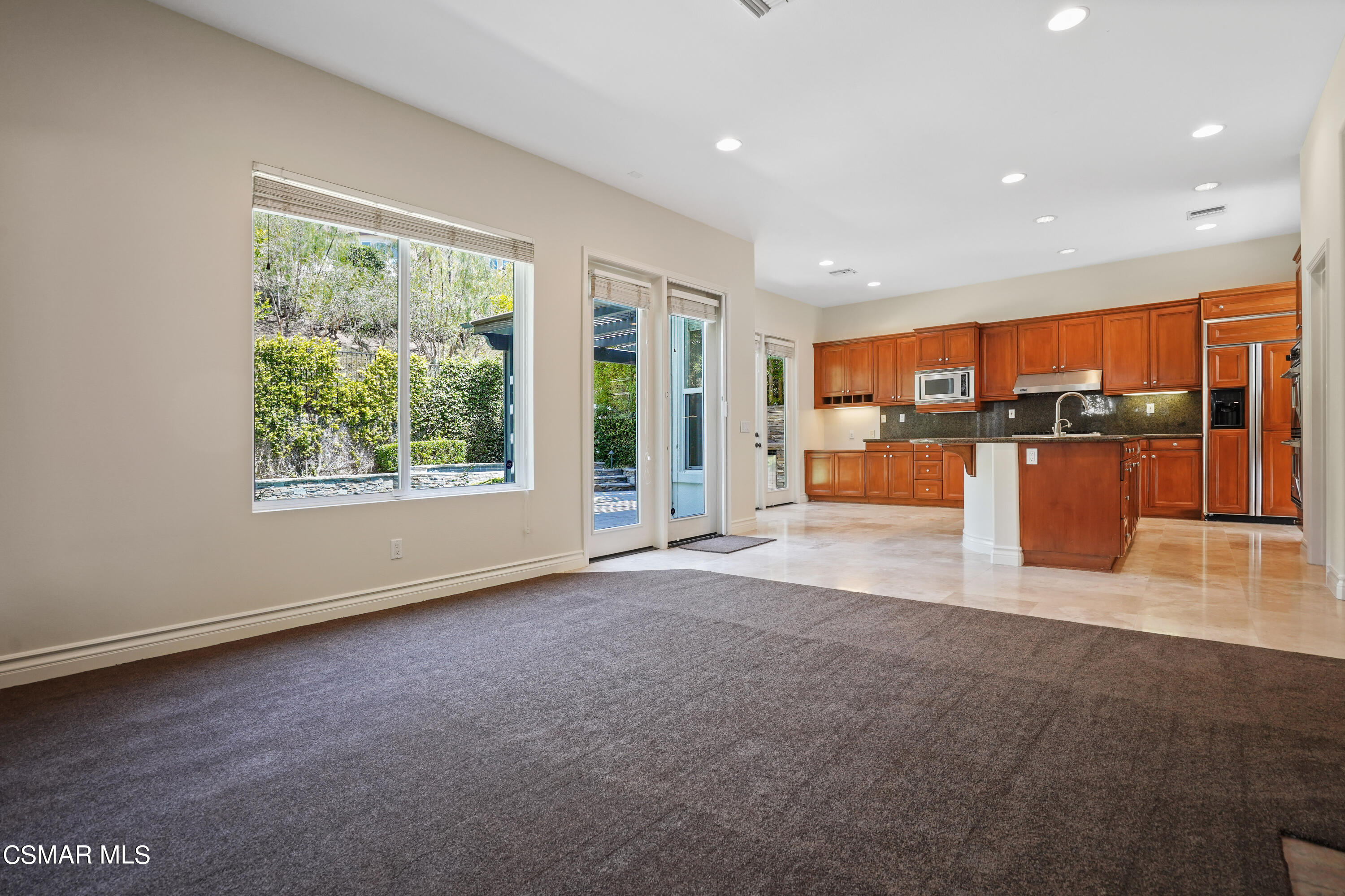 6077 Mandeville Place