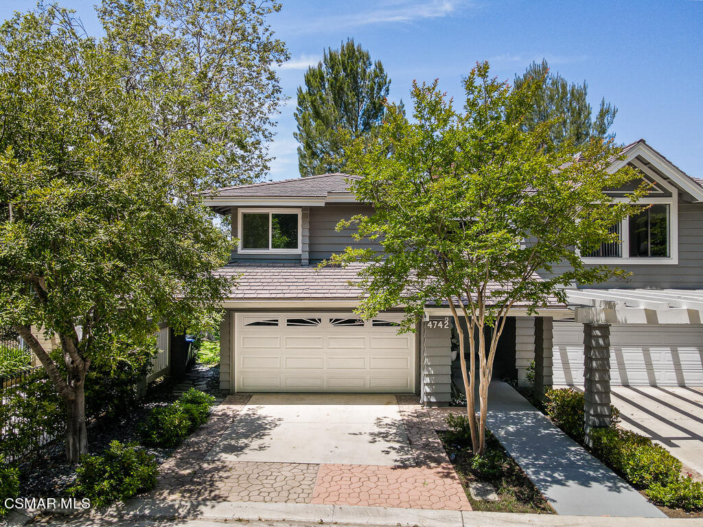 4742 Club View Drive