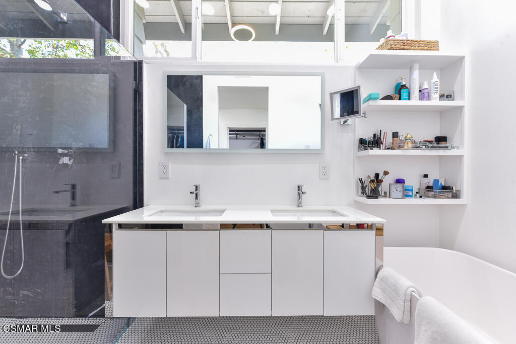 4742 Club View Drive