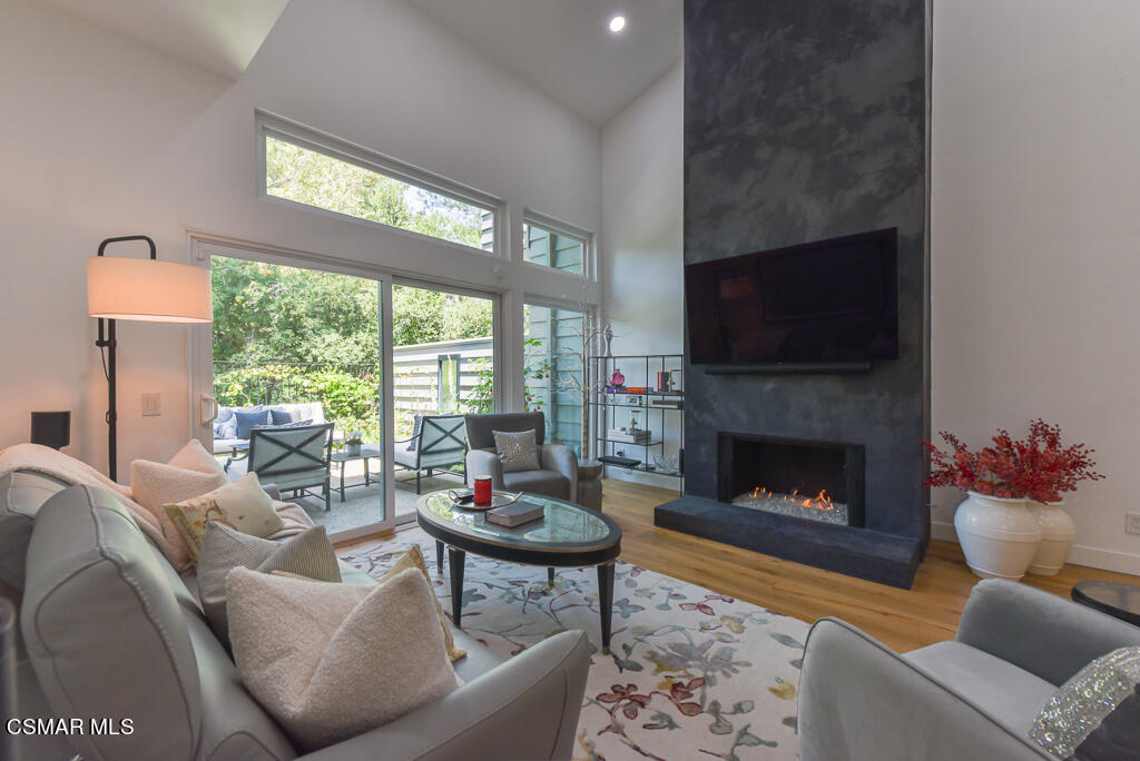 4742 Club View Drive