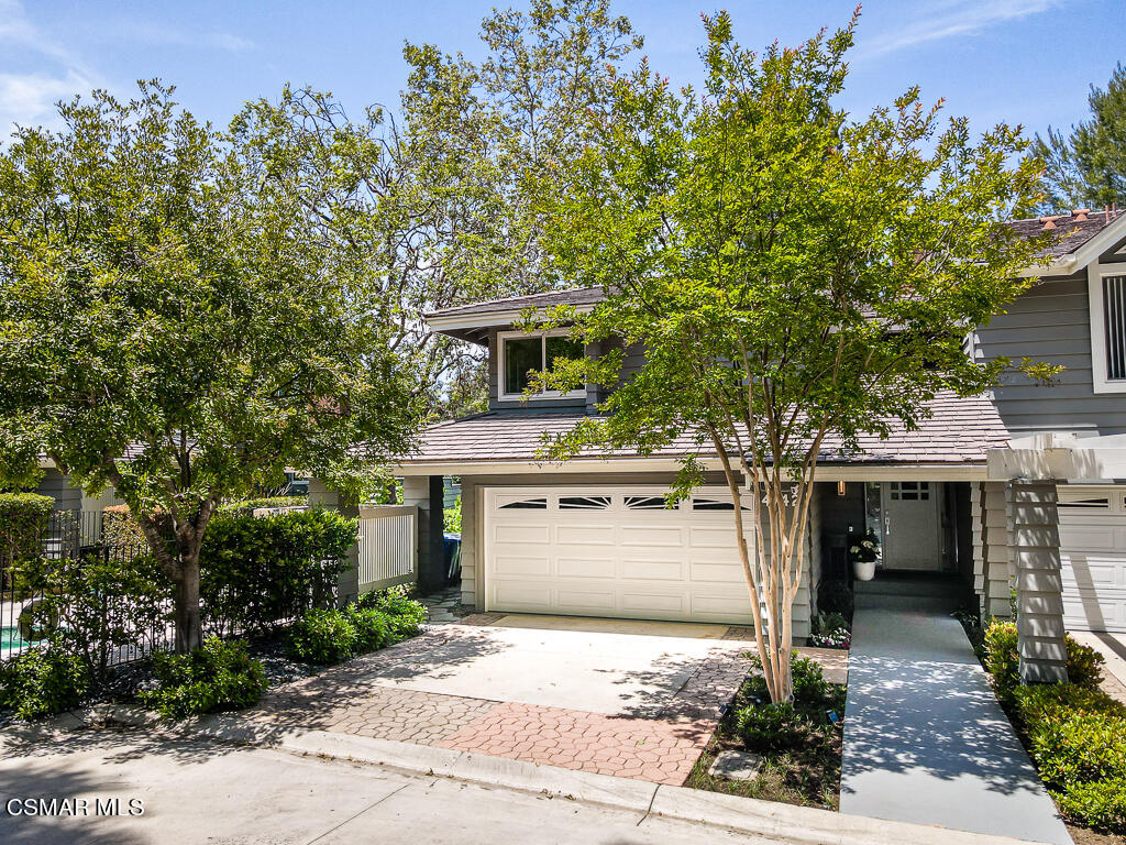 4742 Club View Drive