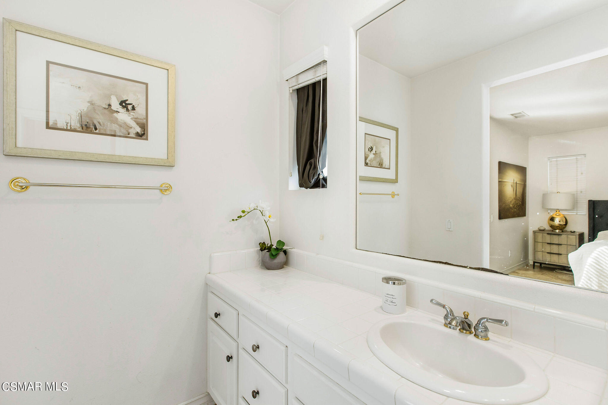 1035 N Country Club Drive