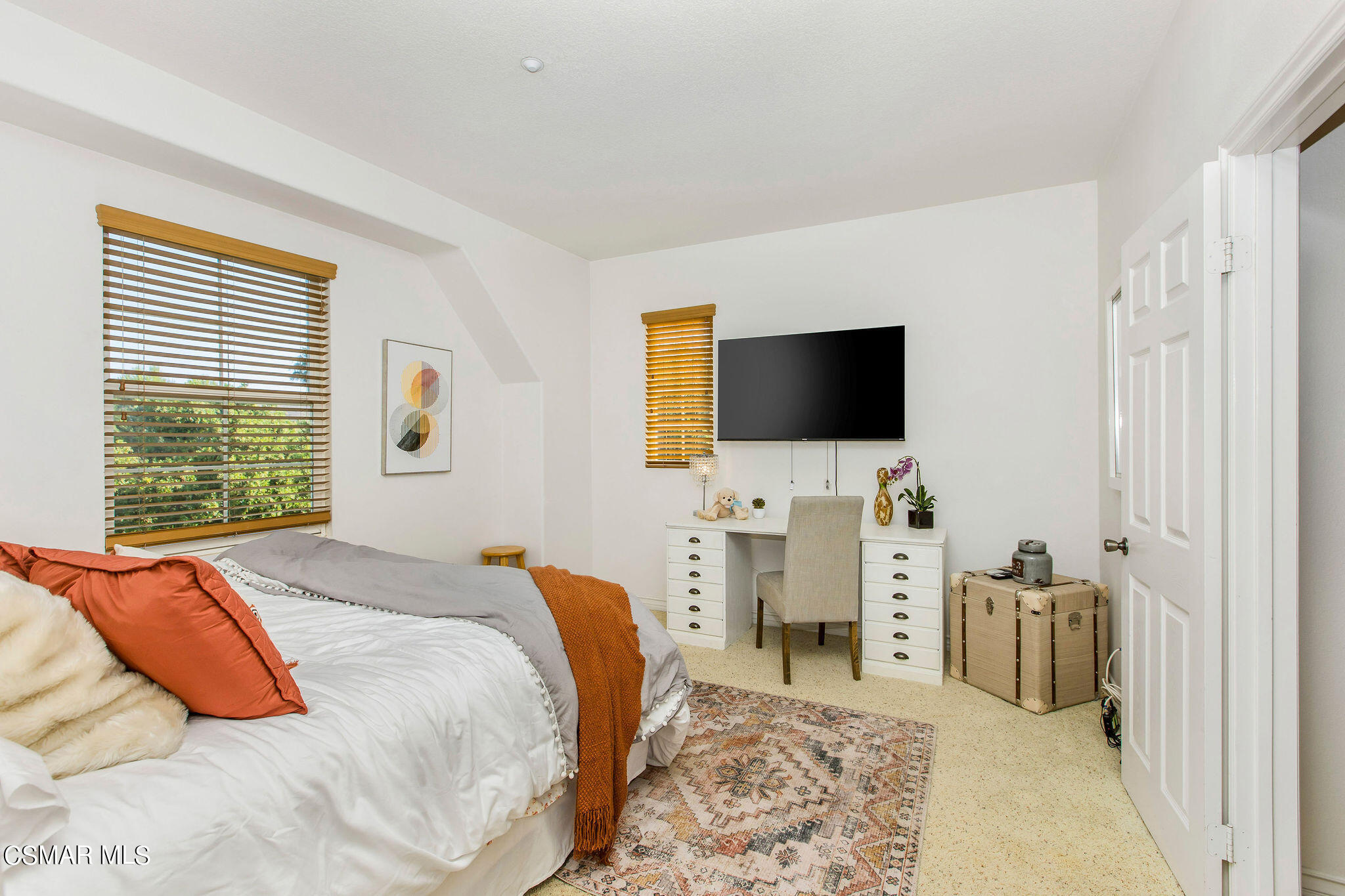 1035 N Country Club Drive