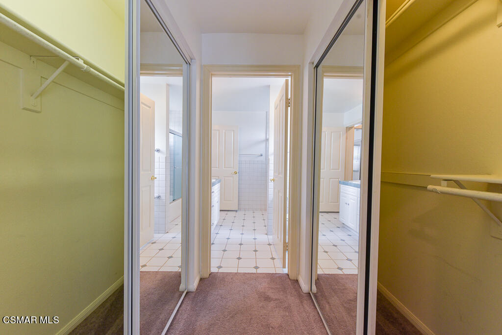 13030 Moorpark Street, 1