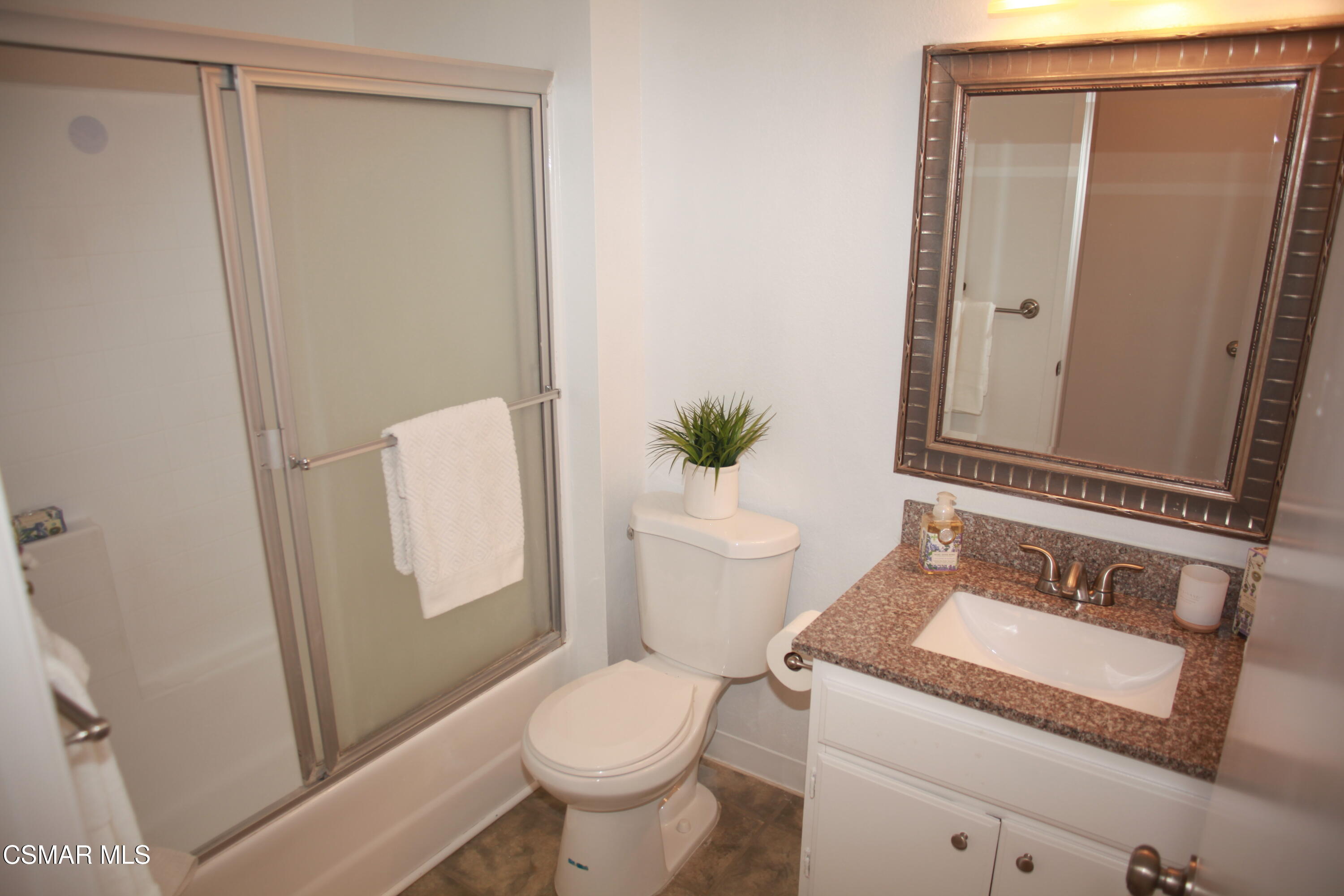 2328 Archwood Lane, 68