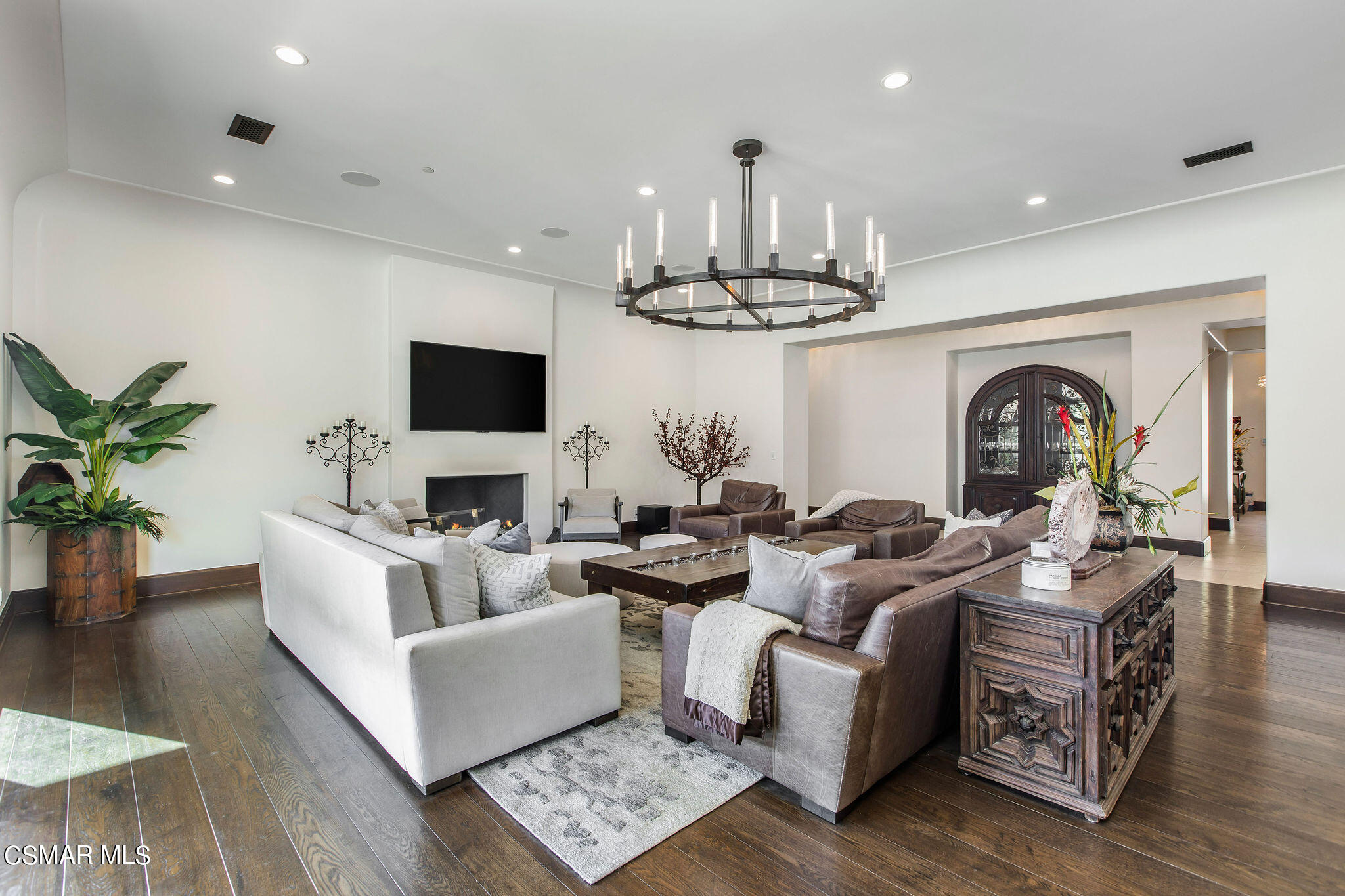 650 Williamsburg Court