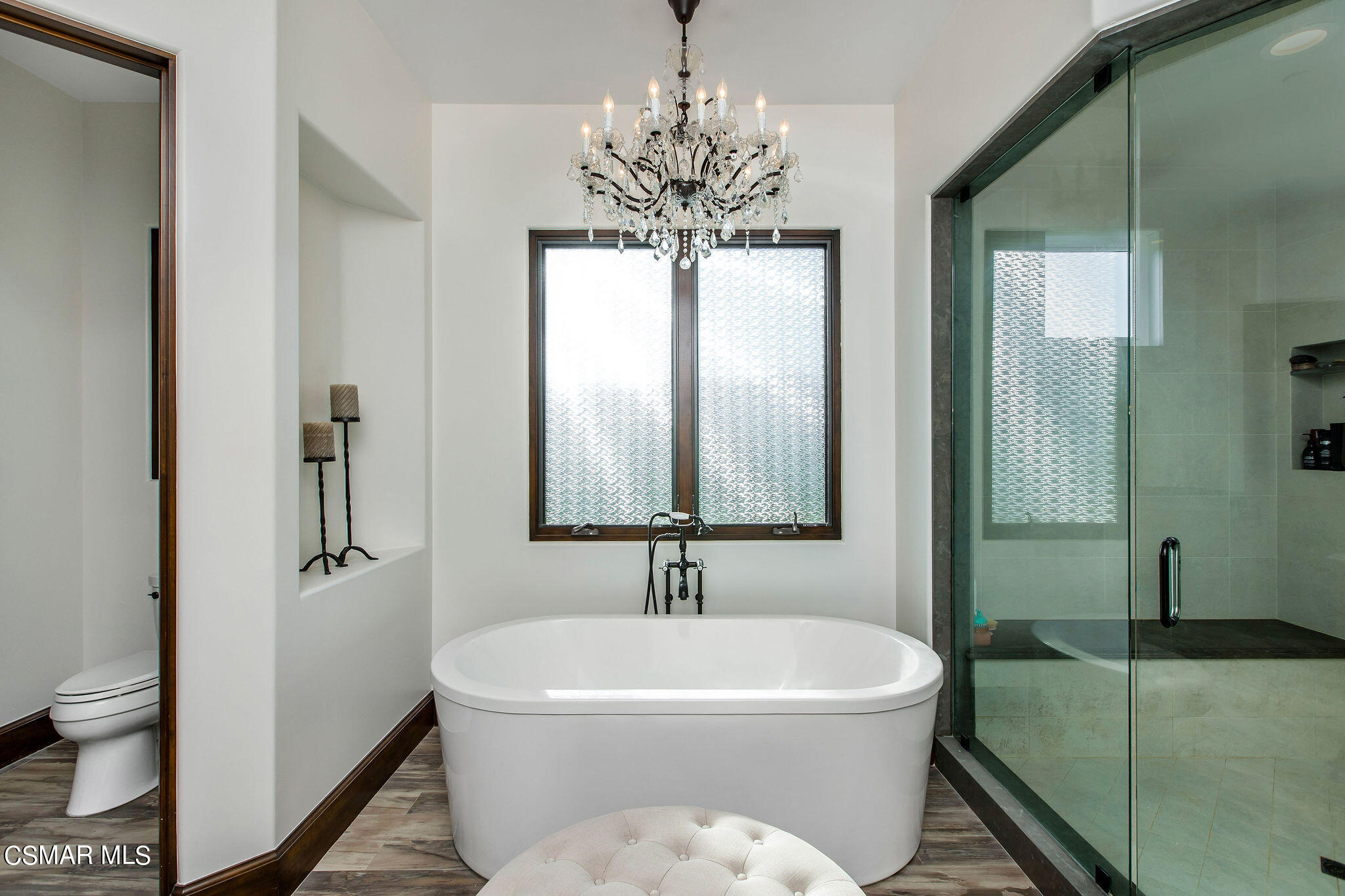 650 Williamsburg Court